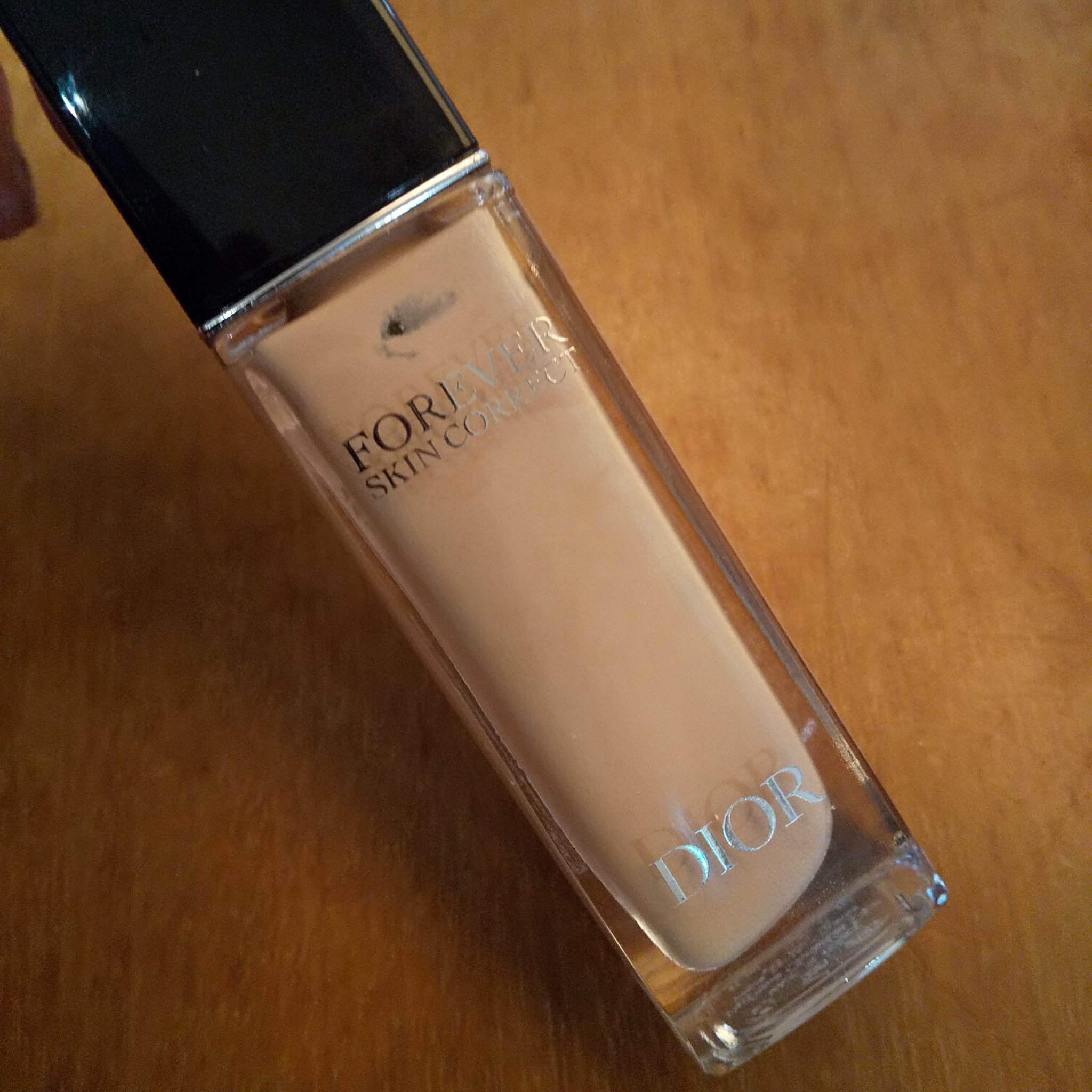 ディオールスキン フォーエヴァー スキン コレクト コンシーラー/Dior/リキッドコンシーラーを使ったクチコミ（3枚目）