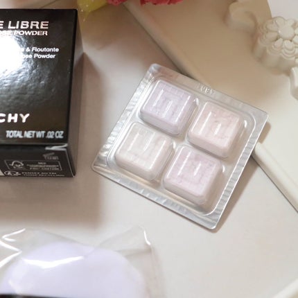 プリズム・リーブル/GIVENCHY/ルースパウダーを使ったクチコミ(4枚目)