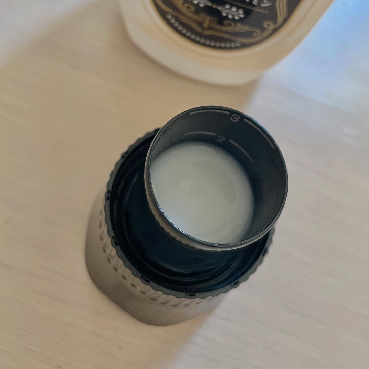 レノア オードリュクス　イノセント リリー＆ジャスミンの香り/レノア/柔軟剤を使ったクチコミ（2枚目）