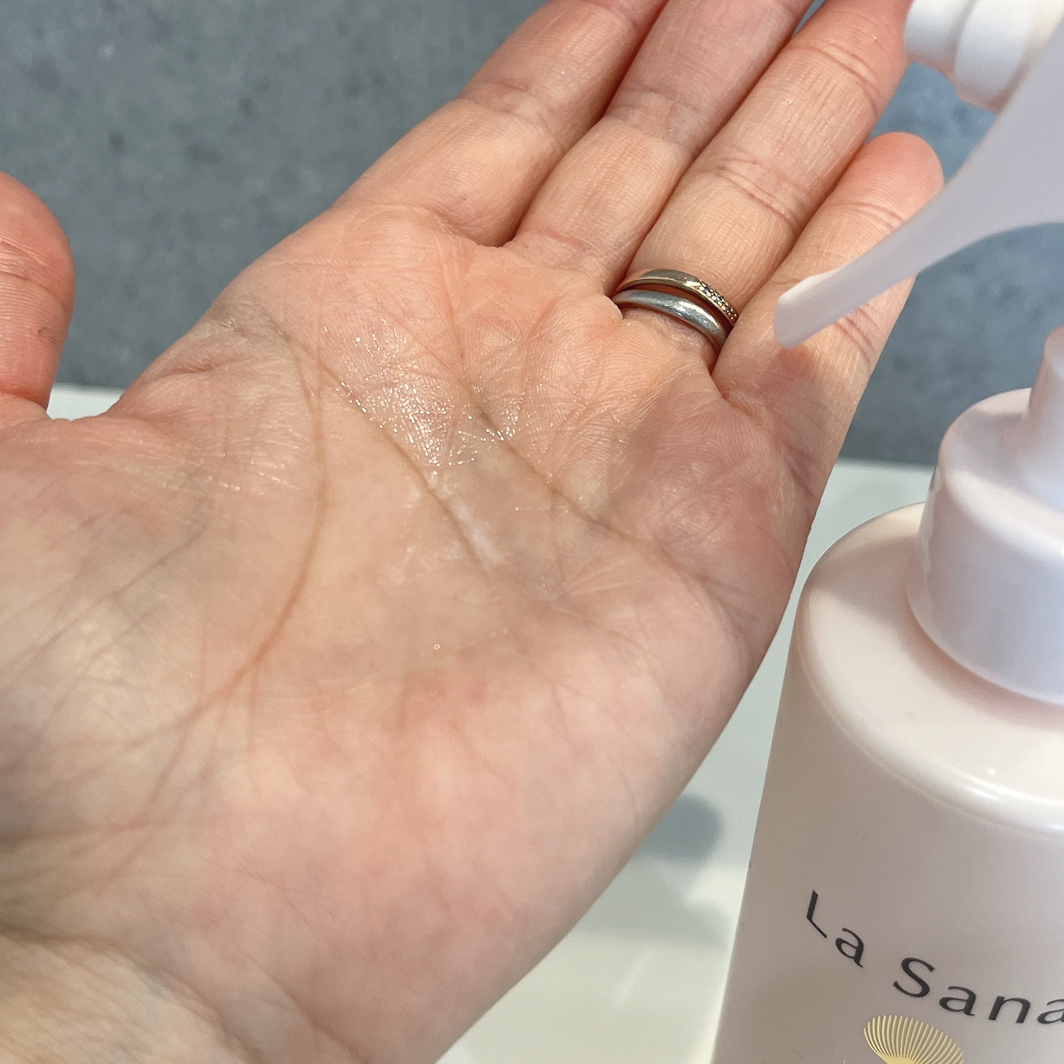 ラサーナ 海藻 ヘア セラム ミルク/ラサーナ/ヘアミルクを使ったクチコミ（2枚目）