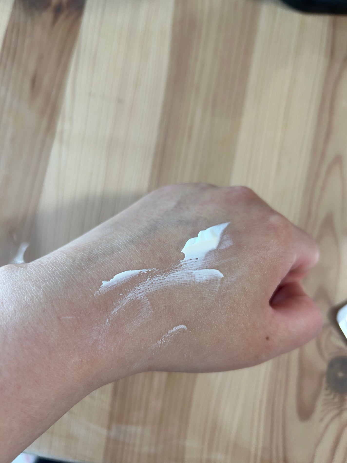 by365 パウダリーUVクリーム トーンアップ/ナリスアップ/日焼け止め・UVケアを使ったクチコミ(6枚目)