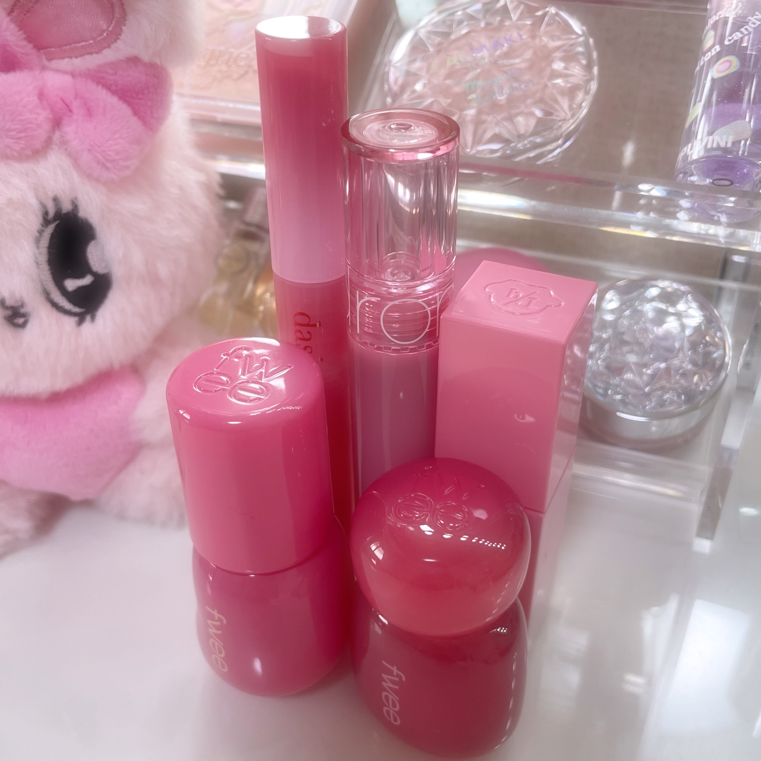 【ピンクリップ好きによる可愛いピンクリップ5選】


〰︎︎〰︎︎〰︎︎〰︎︎〰︎︎〰︎︎〰︎︎〰︎︎〰︎︎〰︎︎〰︎︎〰︎︎〰︎︎〰︎︎〰︎︎

①dasique メルティングキャンディーバーム
10 クランベリーホイップ

②fwee 