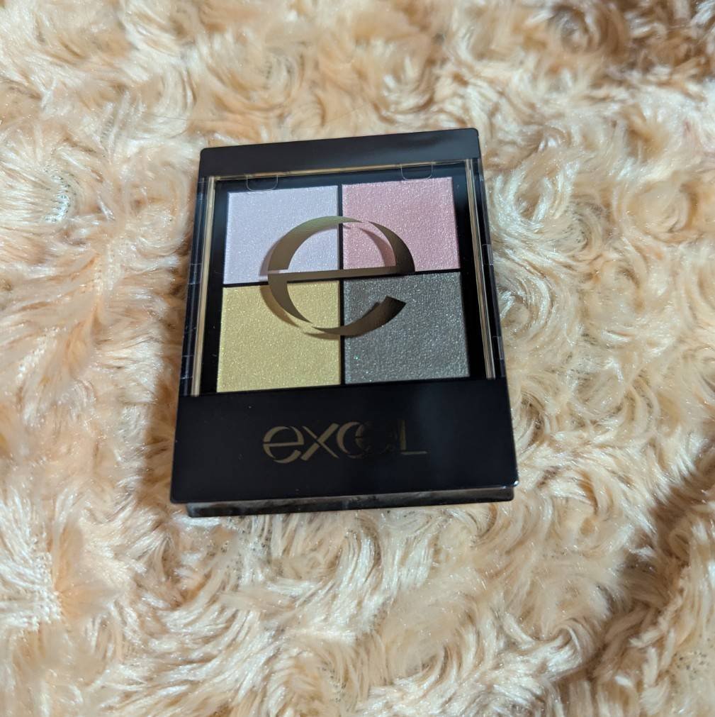 リアルクローズシャドウ/excel/アイシャドウパレットを使ったクチコミ（1枚目）