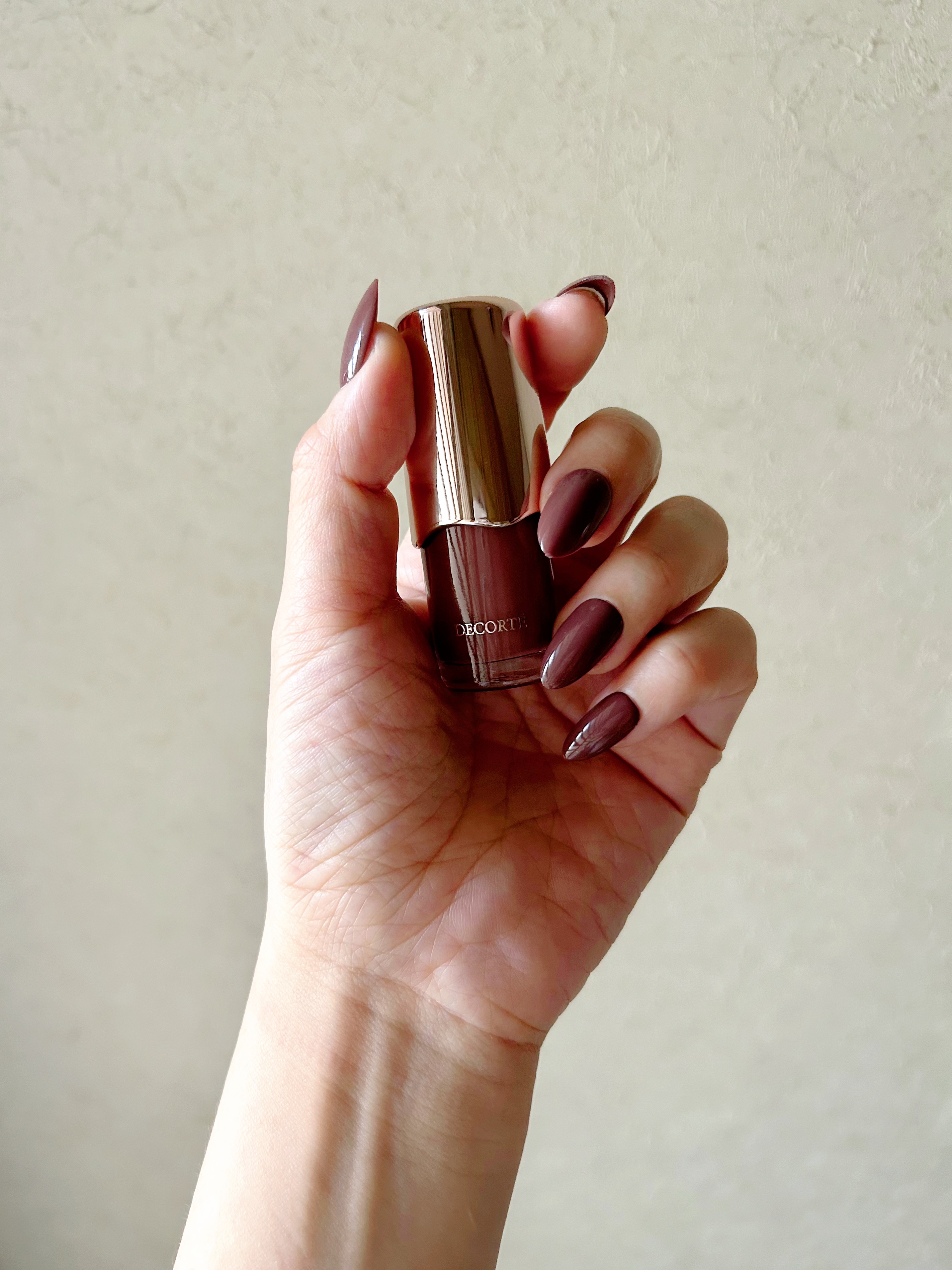 コスメデコルテ スキニフィック ネイルラッカー/DECORTÉ/マニキュアを使ったクチコミ（1枚目）