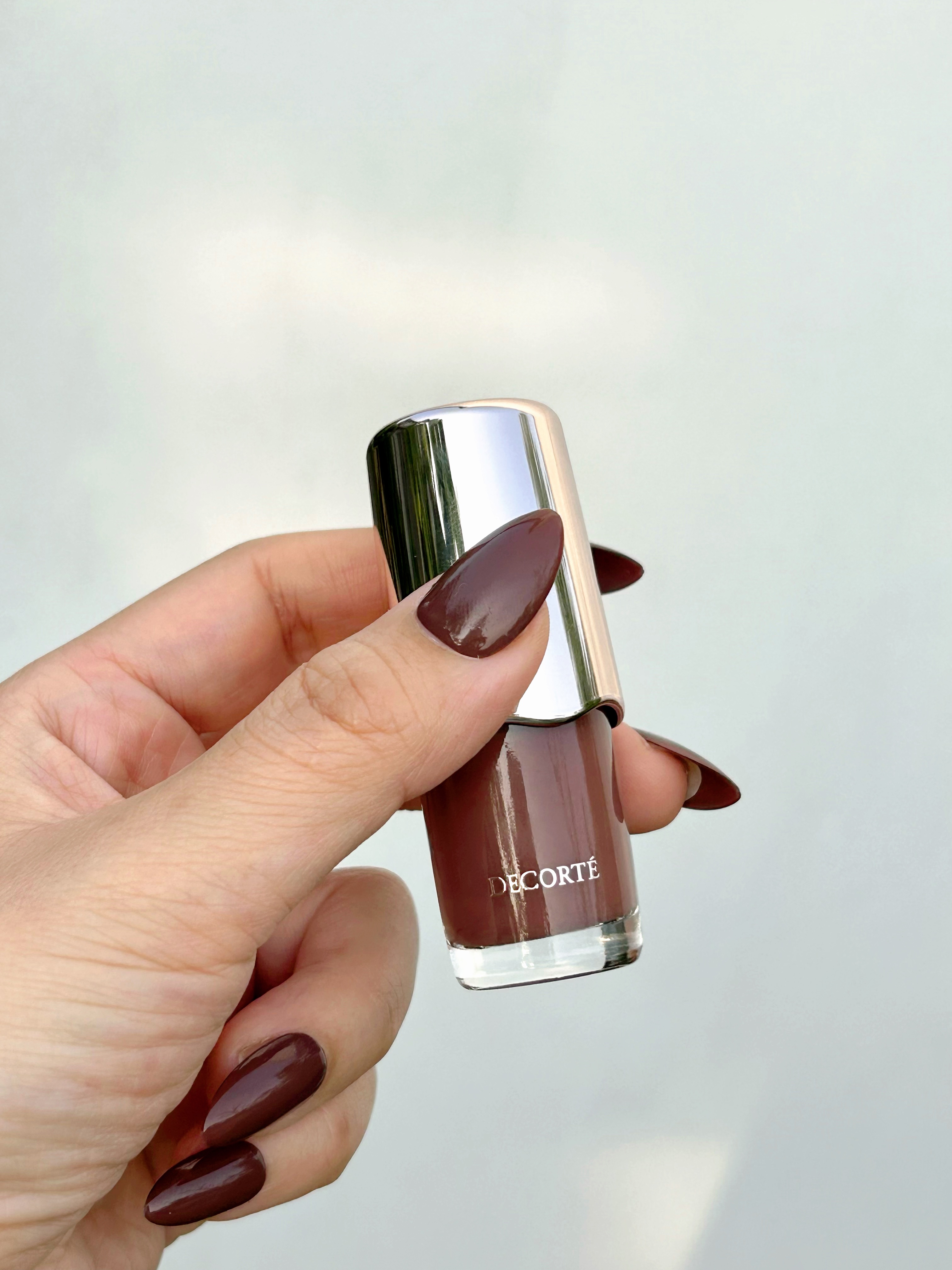コスメデコルテ スキニフィック ネイルラッカー/DECORTÉ/マニキュアを使ったクチコミ（2枚目）