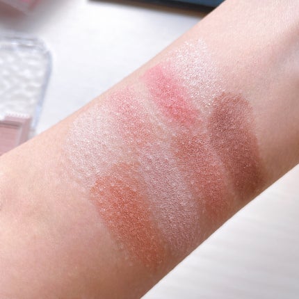 プティパレットアイズ/キャンメイク/パウダーアイシャドウを使ったクチコミ(4枚目)