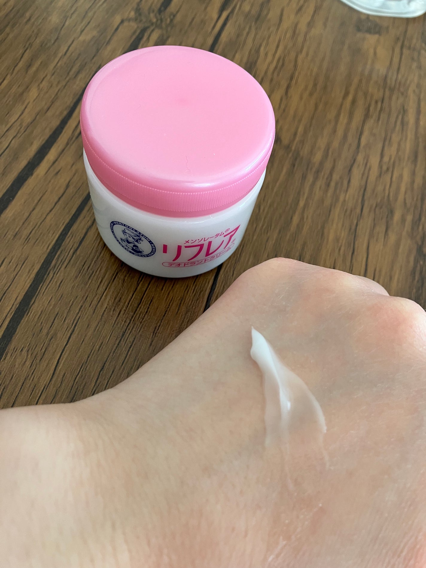 かぴめぐ on LIPS 「メンソレータムリフレアデオドラントクリーム✼••┈┈••✼••..」(3枚目)