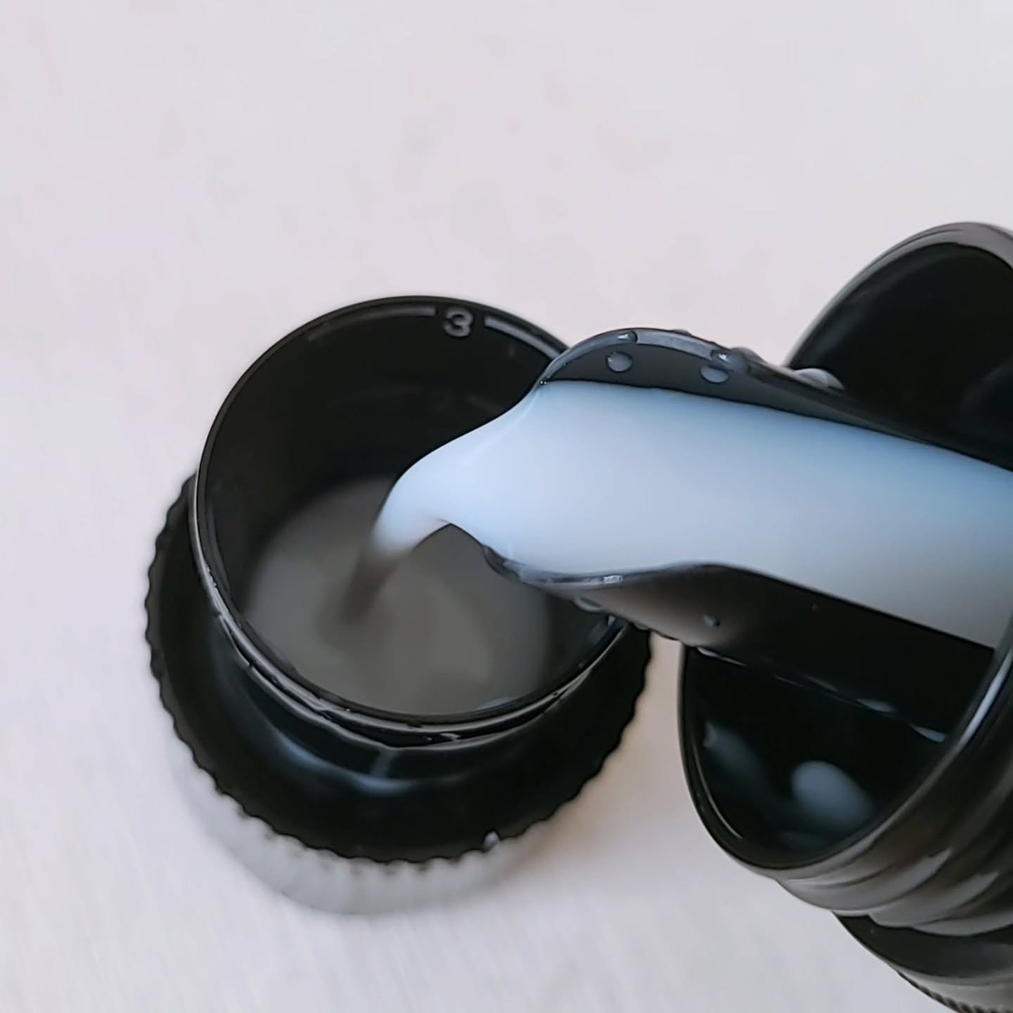 レノア オードリュクス　シダーウッド＆ベルガモットハーブの香り/レノア/柔軟剤を使ったクチコミ（3枚目）