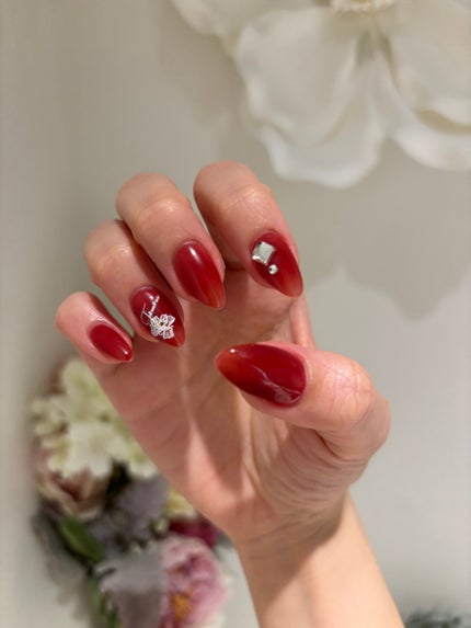 pochi on LIPS ãNewnailð¥â€ïžGWãããã®ã§ãæ ããããã«èµ€ã®ã¯ã³ã«ã©ãŒ..ãïŒ1æç®ïŒ