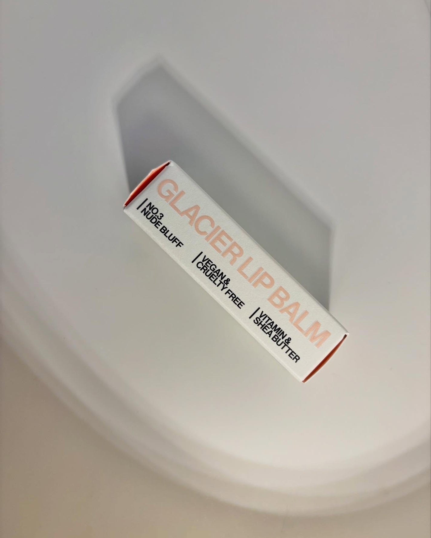 グレイシャーヴィーガンリップバーム/unleashia/リップバームを使ったクチコミ(3枚目)