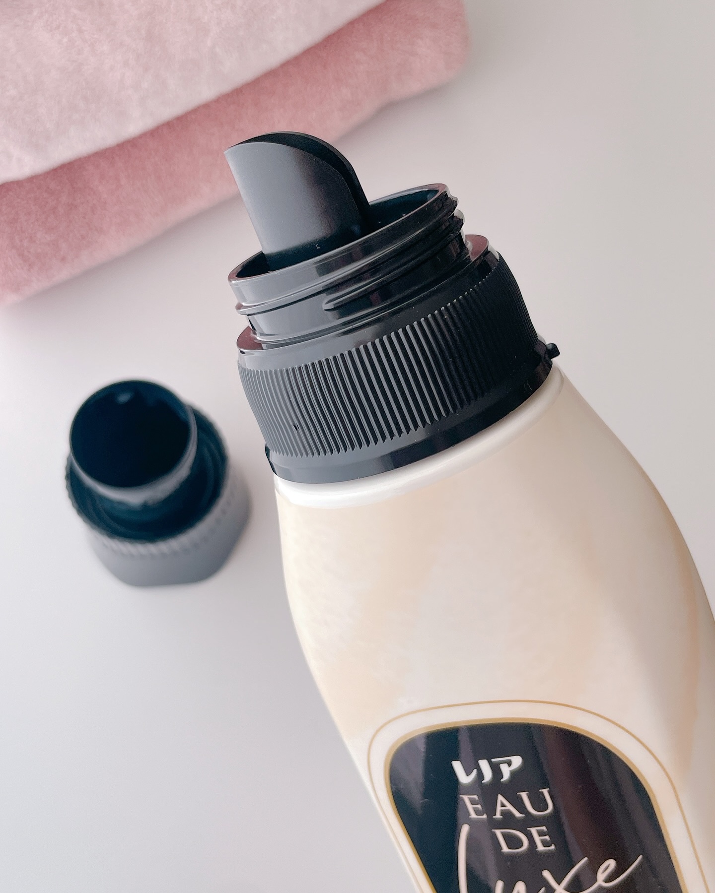 レノア オードリュクス　イノセント リリー＆ジャスミンの香り/レノア/柔軟剤を使ったクチコミ（2枚目）