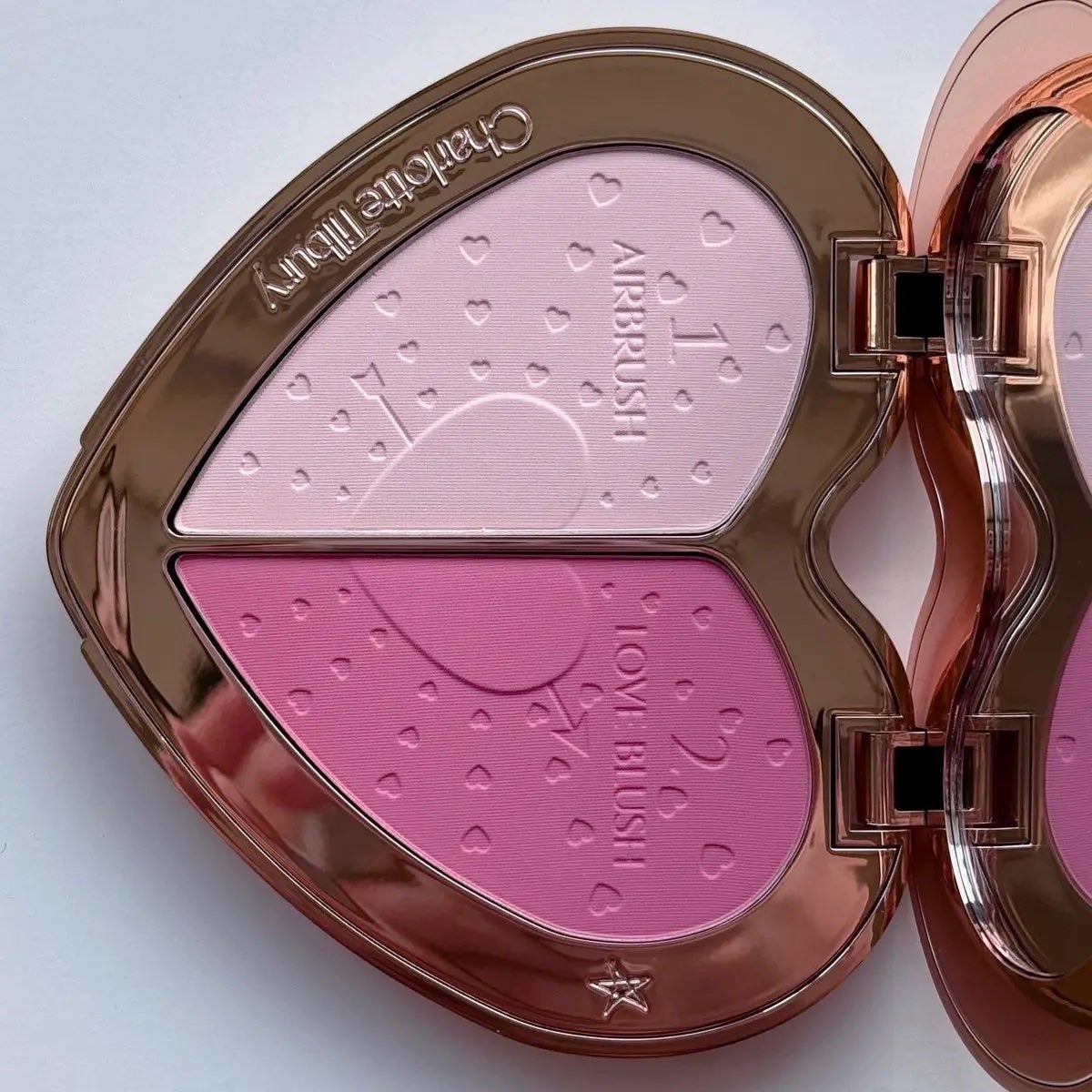 rey on LIPS 「𝑷𝒊𝒍𝒍𝒐𝒘𝑻𝒂𝒍𝒌𝑩𝒆𝒂𝒖𝒕𝒚𝑺𝒐𝒖𝒍𝒎𝒂𝒕𝒆𝒔𝑭𝒂𝒄𝒆𝑷𝒂..」(3枚目)