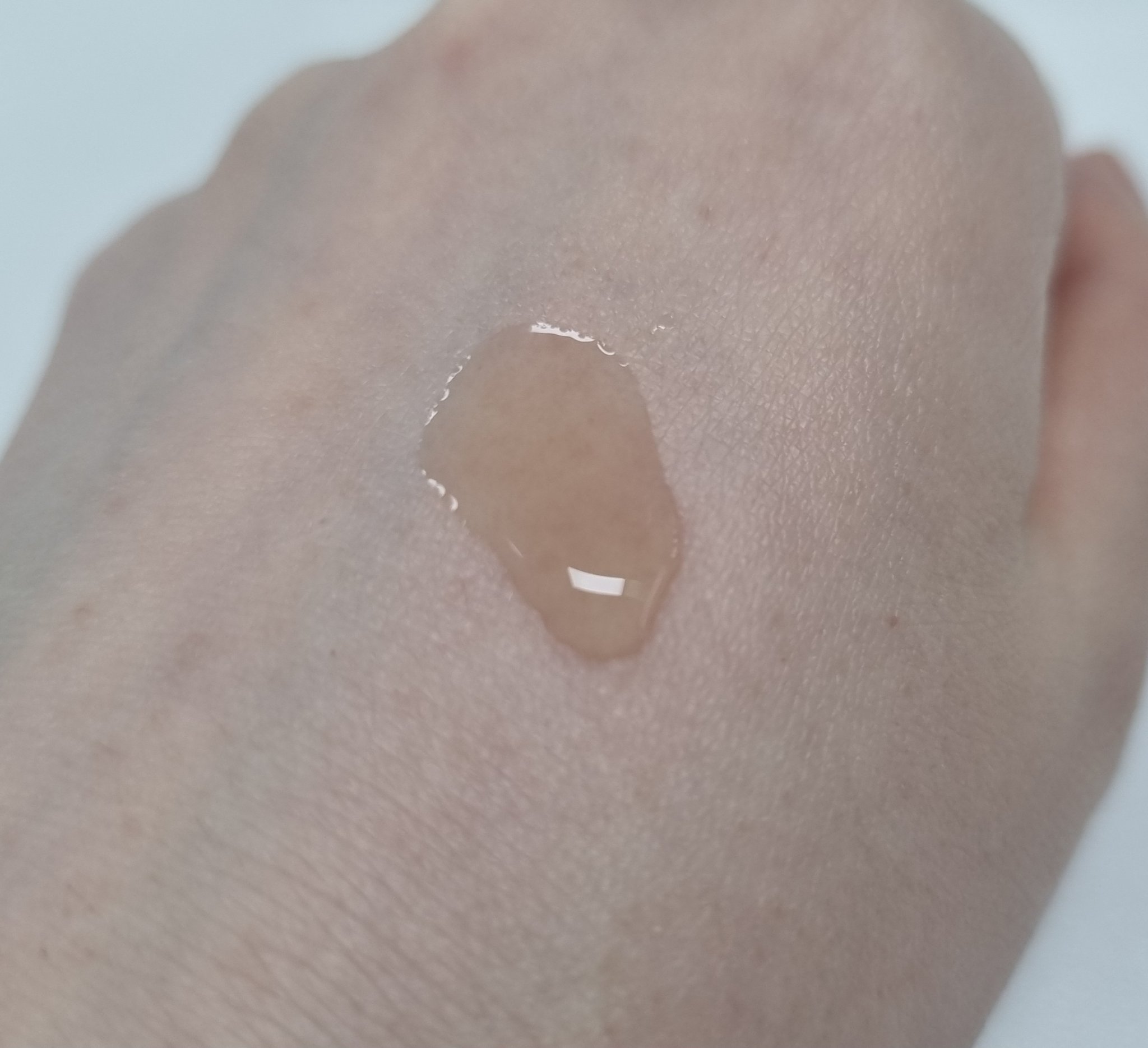 RXザ・アルファアルブチン2 ニキビ跡ケアセラム/COSRX/美容液を使ったクチコミ（3枚目）