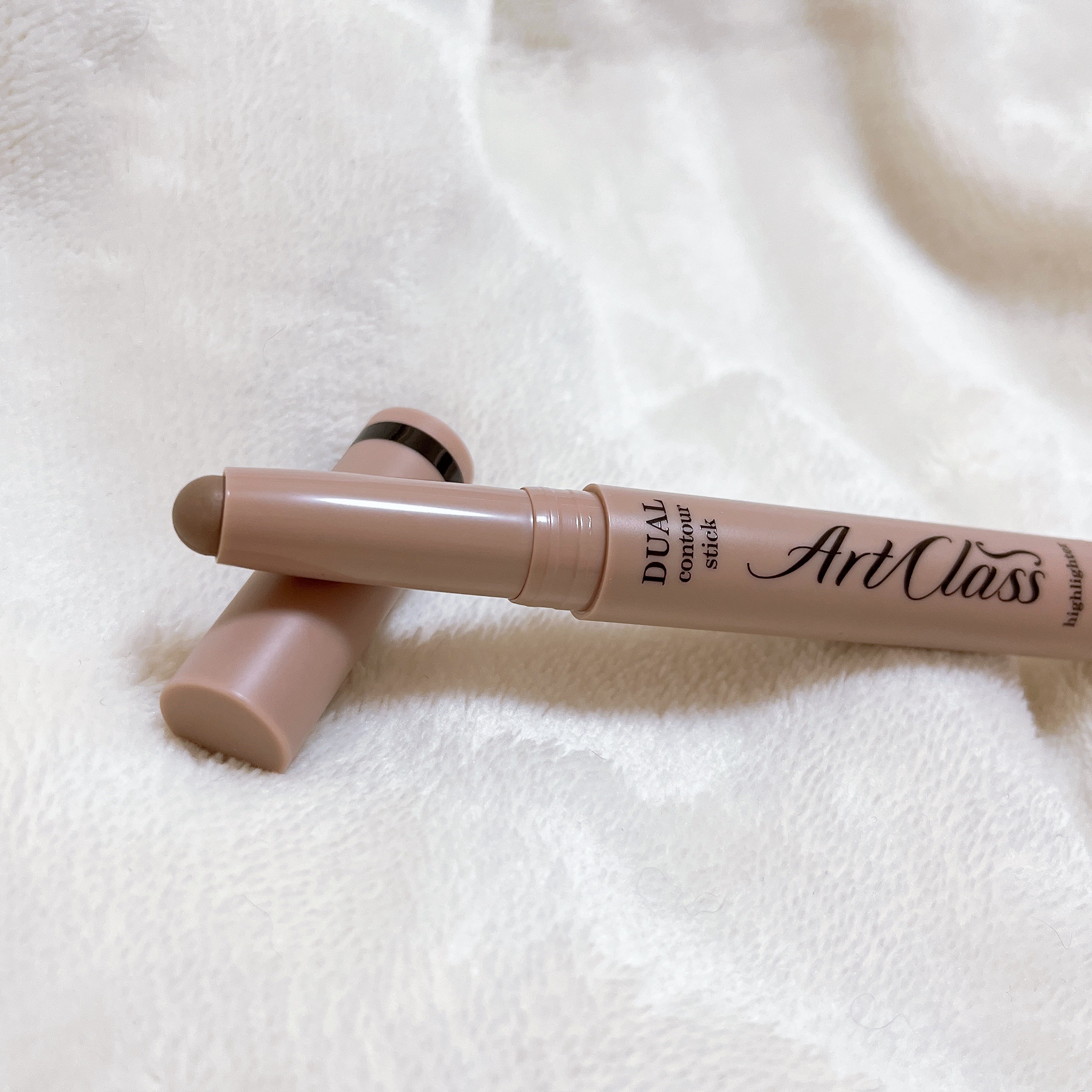 アートクラス デュアル コントゥアスティック/too cool for school/シェーディングを使ったクチコミ（1枚目）