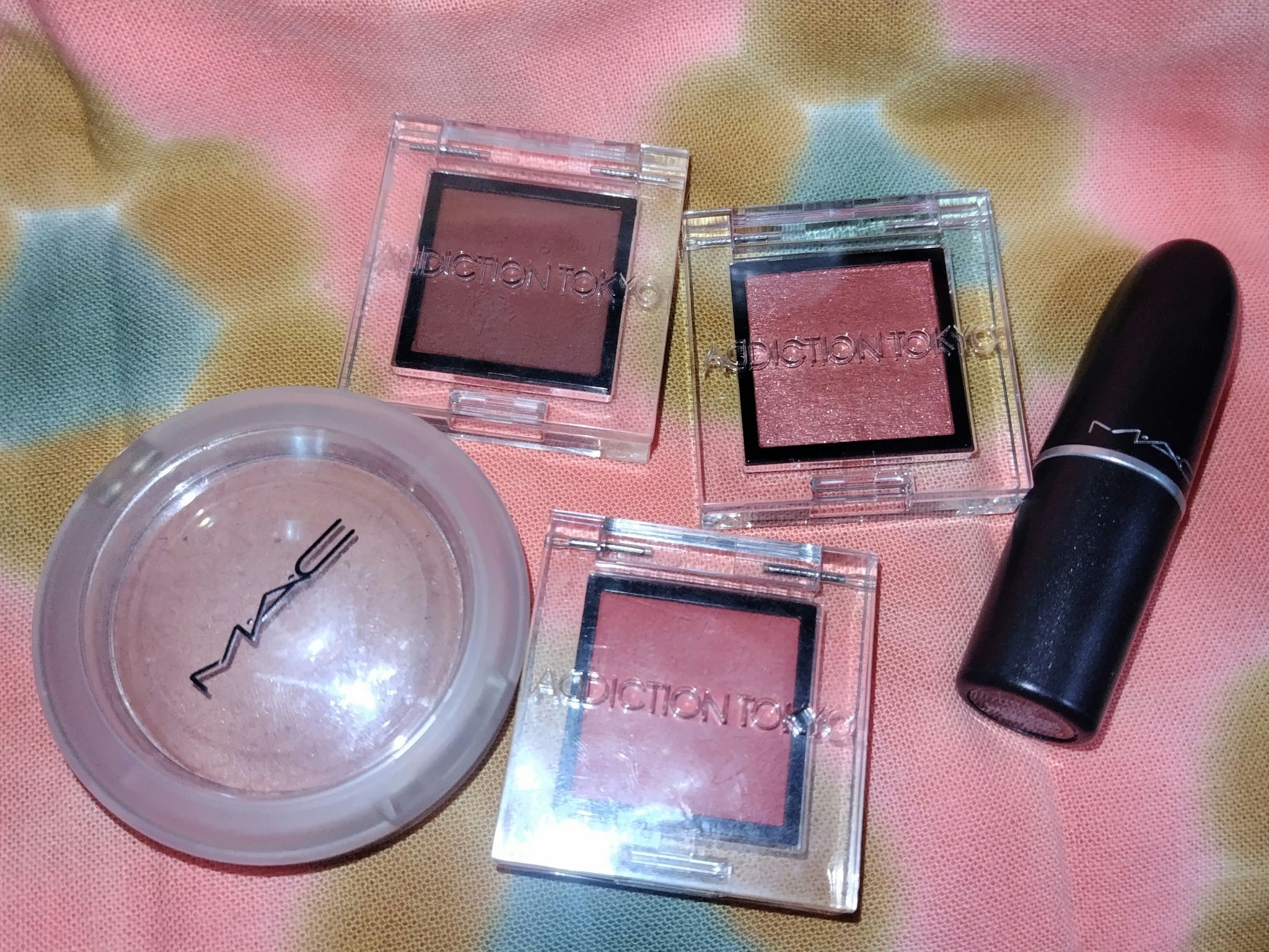 アディクション ザ アイシャドウ マット/ADDICTION/単色アイシャドウを使ったクチコミ（1枚目）