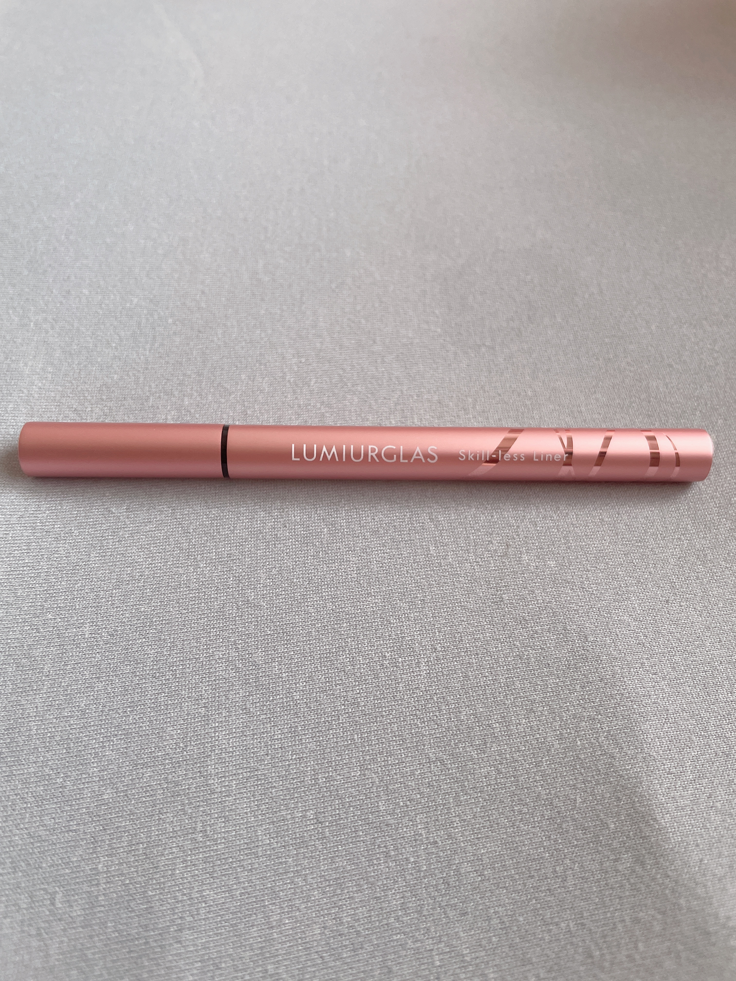 スキルレスライナー/LUMIURGLAS/リキッドアイライナーを使ったクチコミ（2枚目）