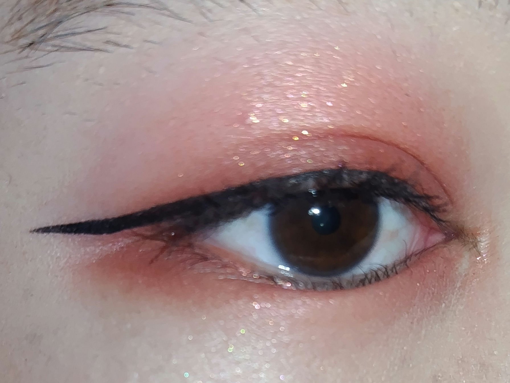 アディクション ザ アイシャドウ マット/ADDICTION/単色アイシャドウを使ったクチコミ（2枚目）