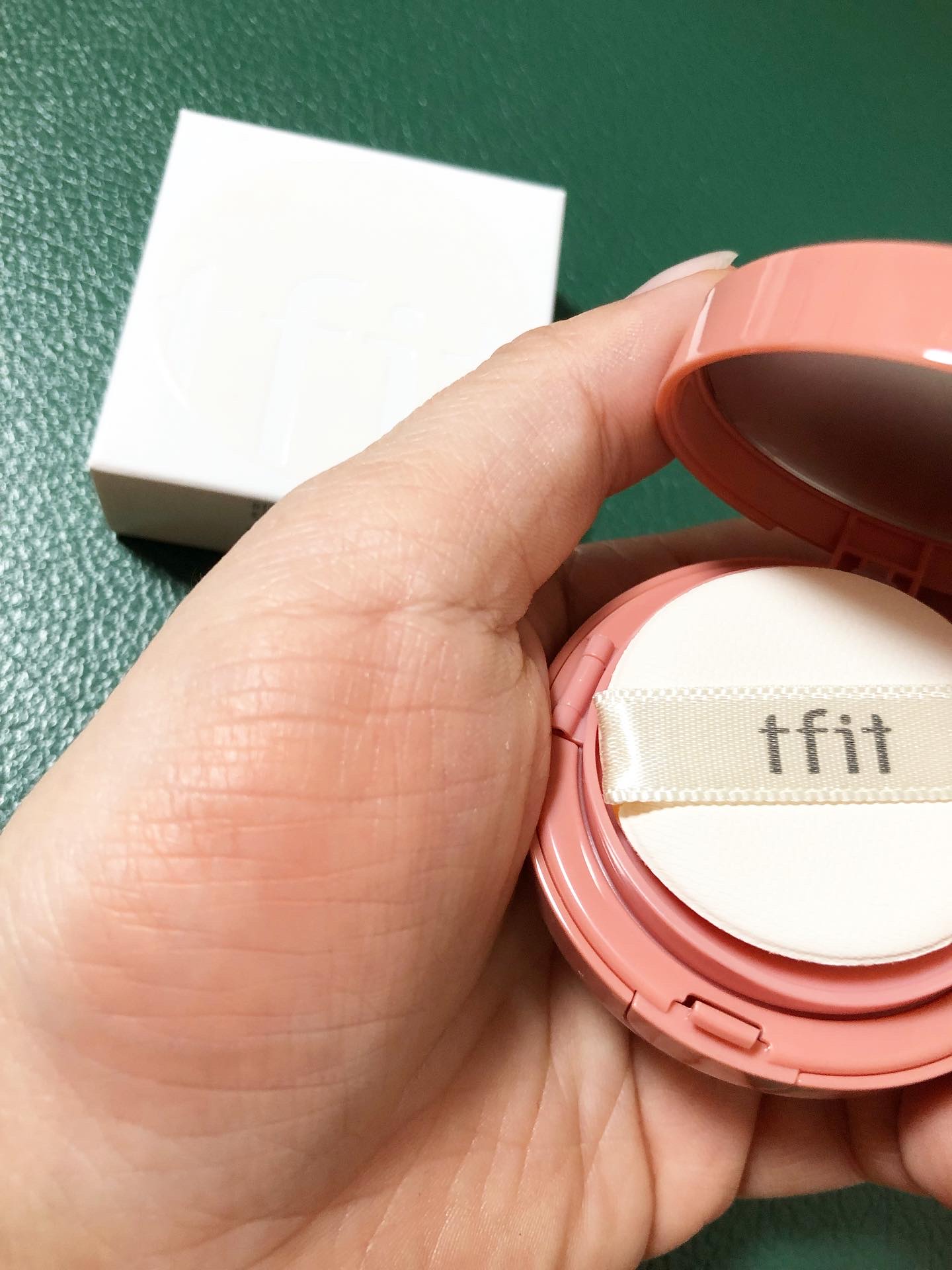 フラッフィーベルベットクッションチーク /TFIT/ジェル・クリームチークを使ったクチコミ（2枚目）