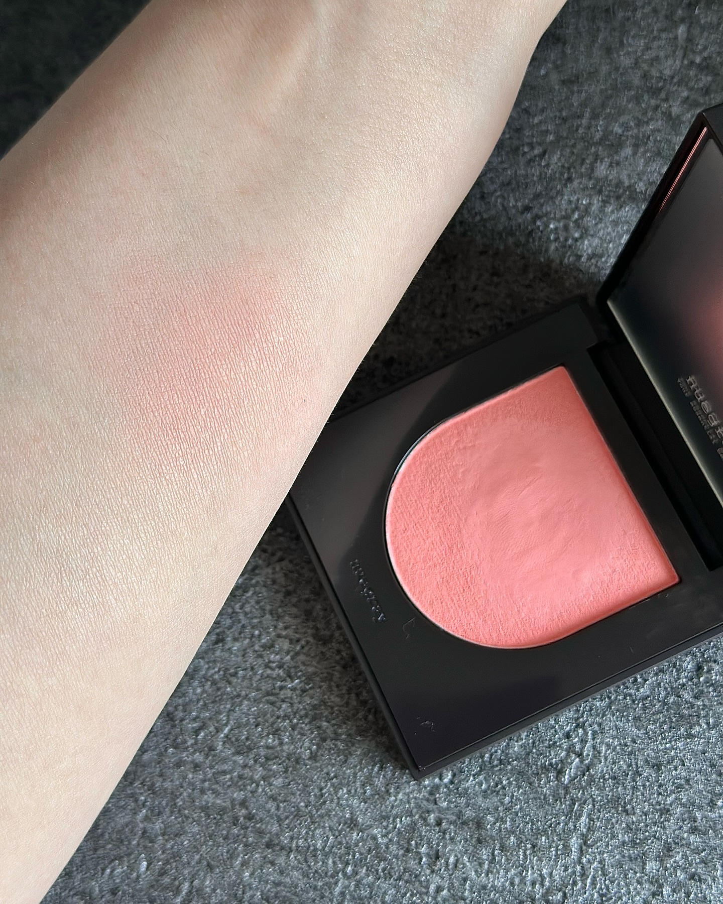 スウェイチークブラッシャー/nuegray/ジェル・クリームチークを使ったクチコミ（3枚目）