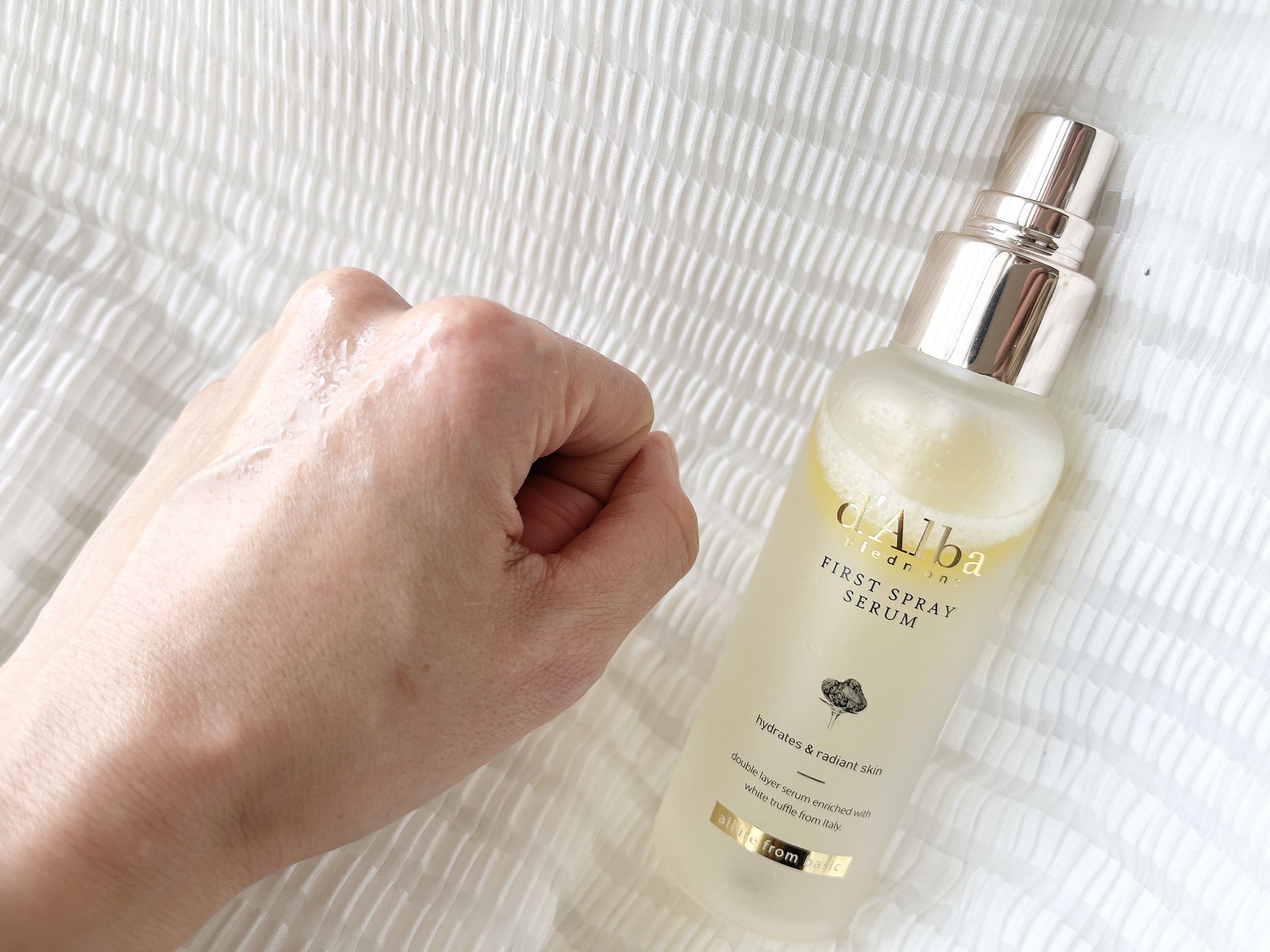 ダルバ ホワイトトリュフファーストスプレーセラム/ダルバ/ミスト状化粧水を使ったクチコミ（3枚目）