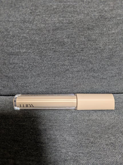 ロングラスティングチップコンシーラーフィックシングフィット/LUNA/リキッドコンシーラーを使ったクチコミ(4枚目)