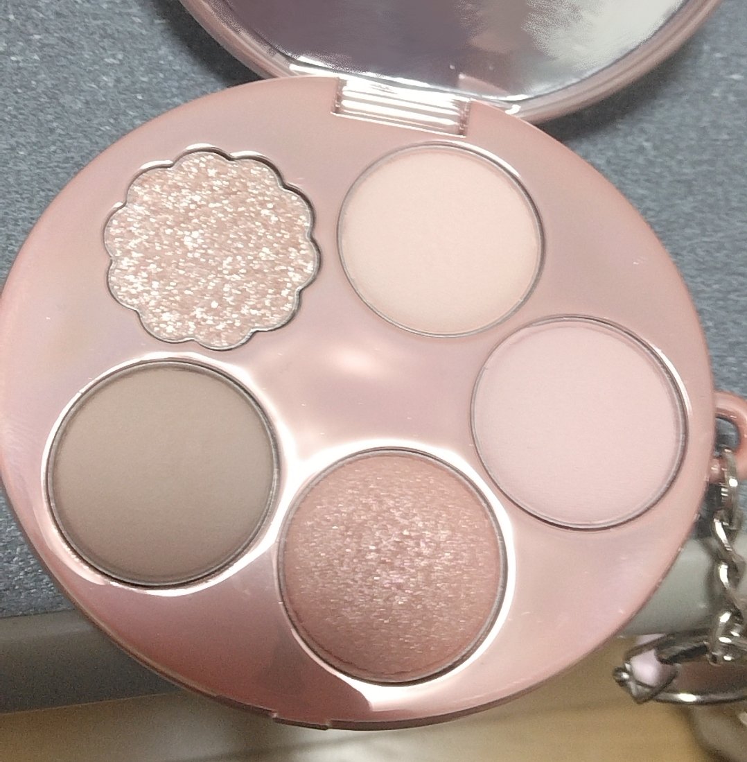 フィー ポケットアイパレット EP02 ヨーグルトピーチ/fwee/アイシャドウパレットを使ったクチコミ（2枚目）