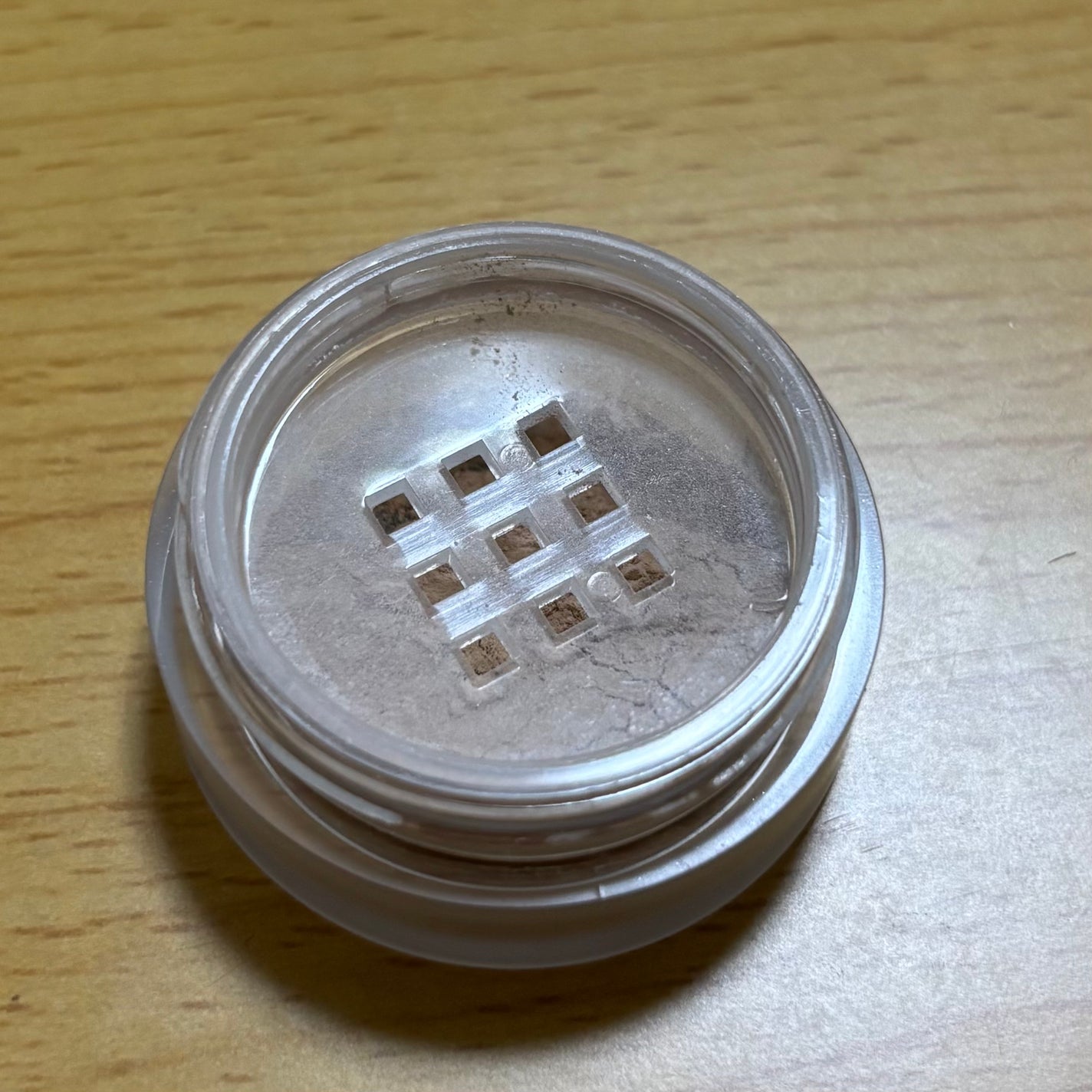 薬用コンシーラー アクネプロテクター/ONLY MINERALS/パウダーコンシーラーを使ったクチコミ(3枚目)