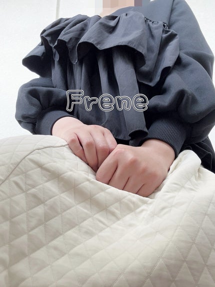 うなぎちゃんᙏ̤̫͚フォロバ1000 on LIPS 「TPOに合わせて幅広いスタイリングを楽しめる主役級トップスFr..」(4枚目)