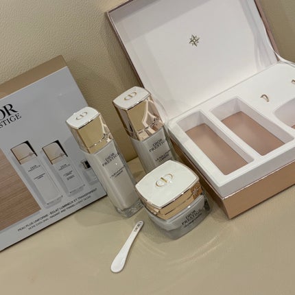 試してみた】Dior プレステージ ホワイト リンクル エマルジョン 試してみた】Dior プレステージ ホワイト リンクル エマルジョン