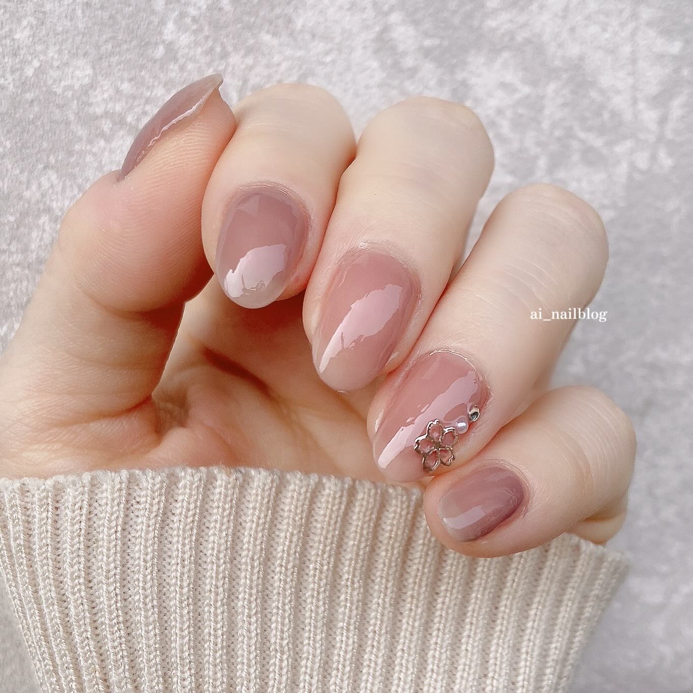 ファンデーションカラーズ/キャンメイク/マニキュアを使ったクチコミ（2枚目）