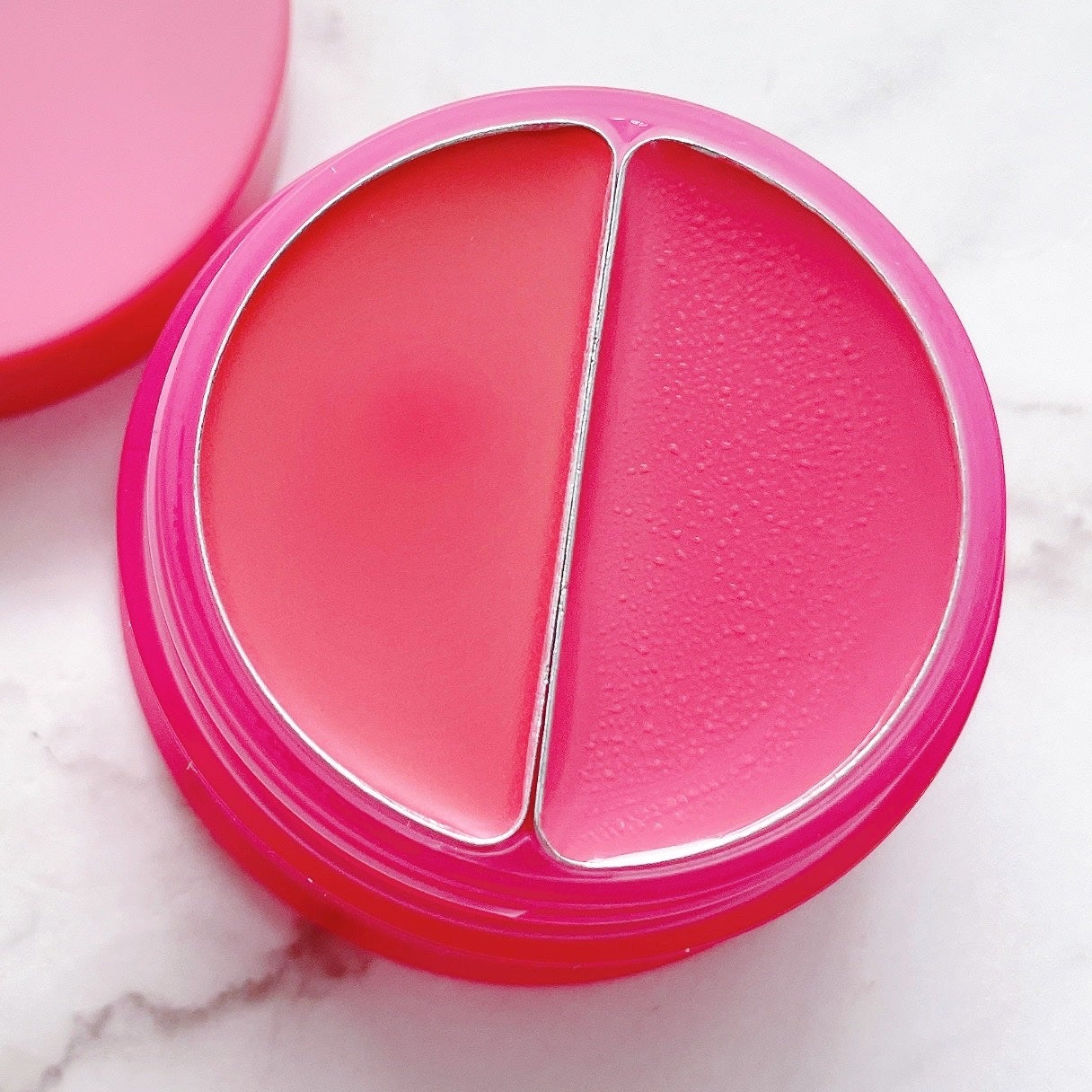 チークトーン リップ&チーク デュオバーム/TONYMOLY/口紅を使ったクチコミ(4枚目)