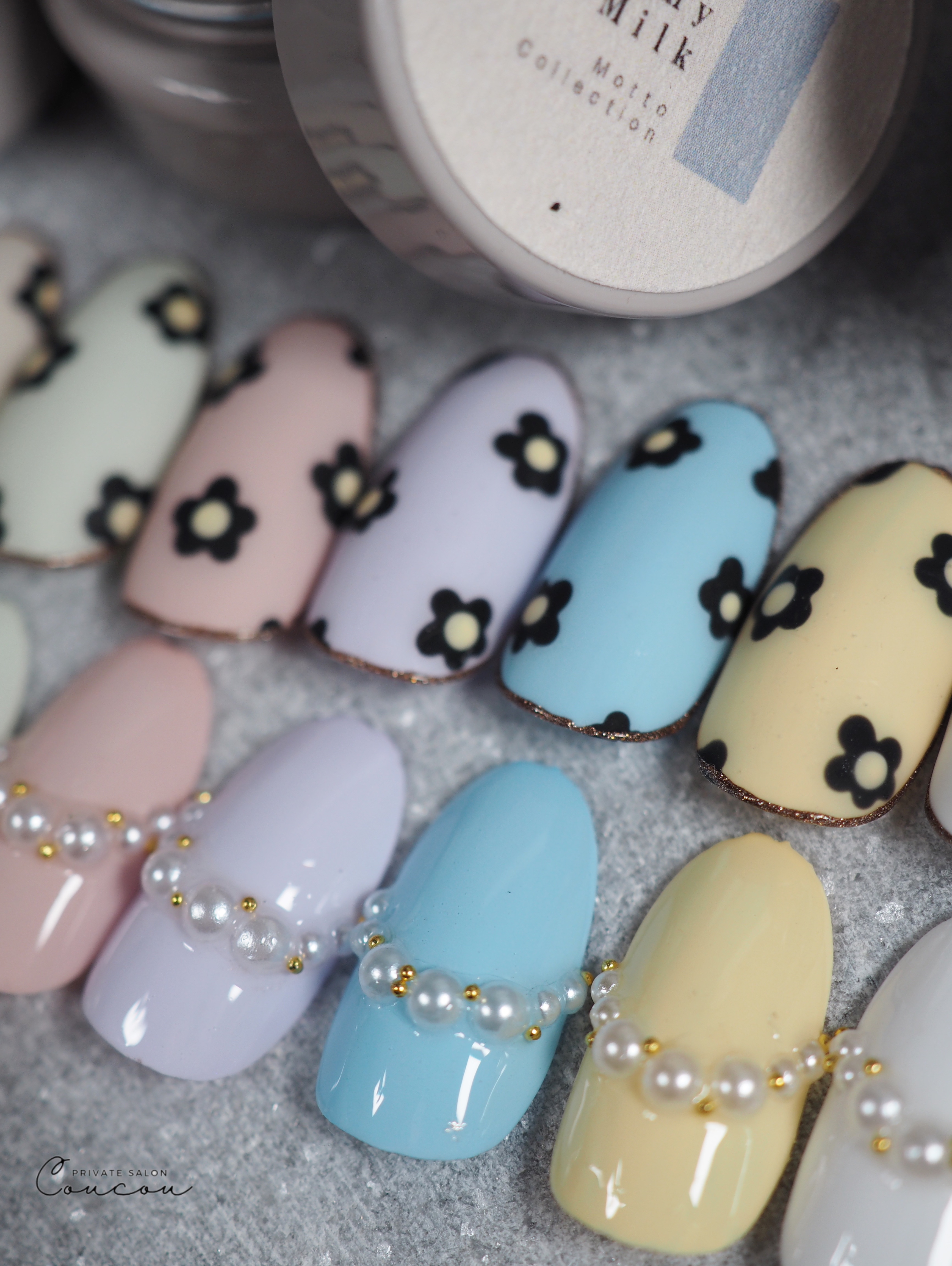 #ジェルネイル,#ネイル,#マットネイル,#パステルネイル,#フラワーネイル,#セルフネイル,#春ネイル,#トレンドネイルのネイルデザイン