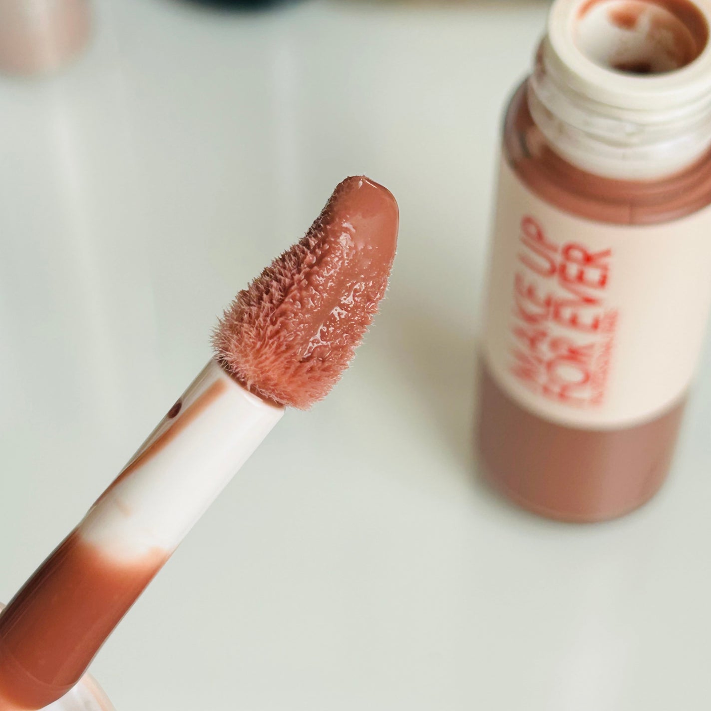 スーパーブースト リップグロス/MAKE UP FOR EVER/リップグロスを使ったクチコミ(2枚目)