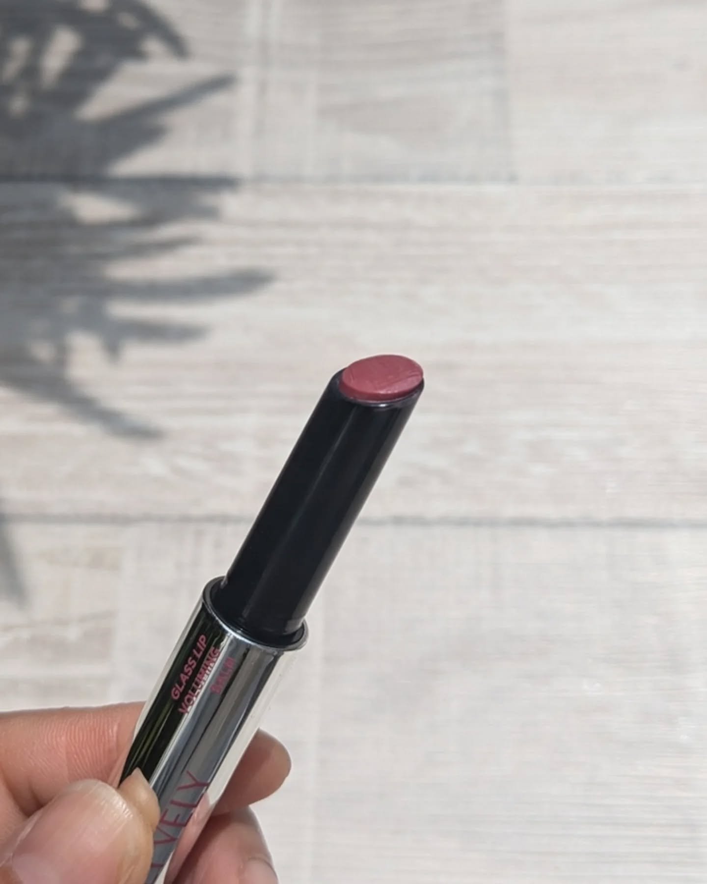 グラスリップボリューミングバーム/VELY VELY/リップバームを使ったクチコミ（3枚目）