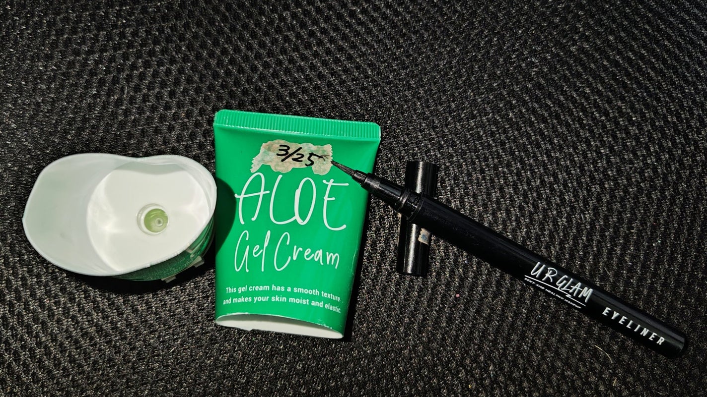 ブラッシュリキッドアイライナー/U R GLAM/リキッドアイライナーを使ったクチコミ(1枚目)