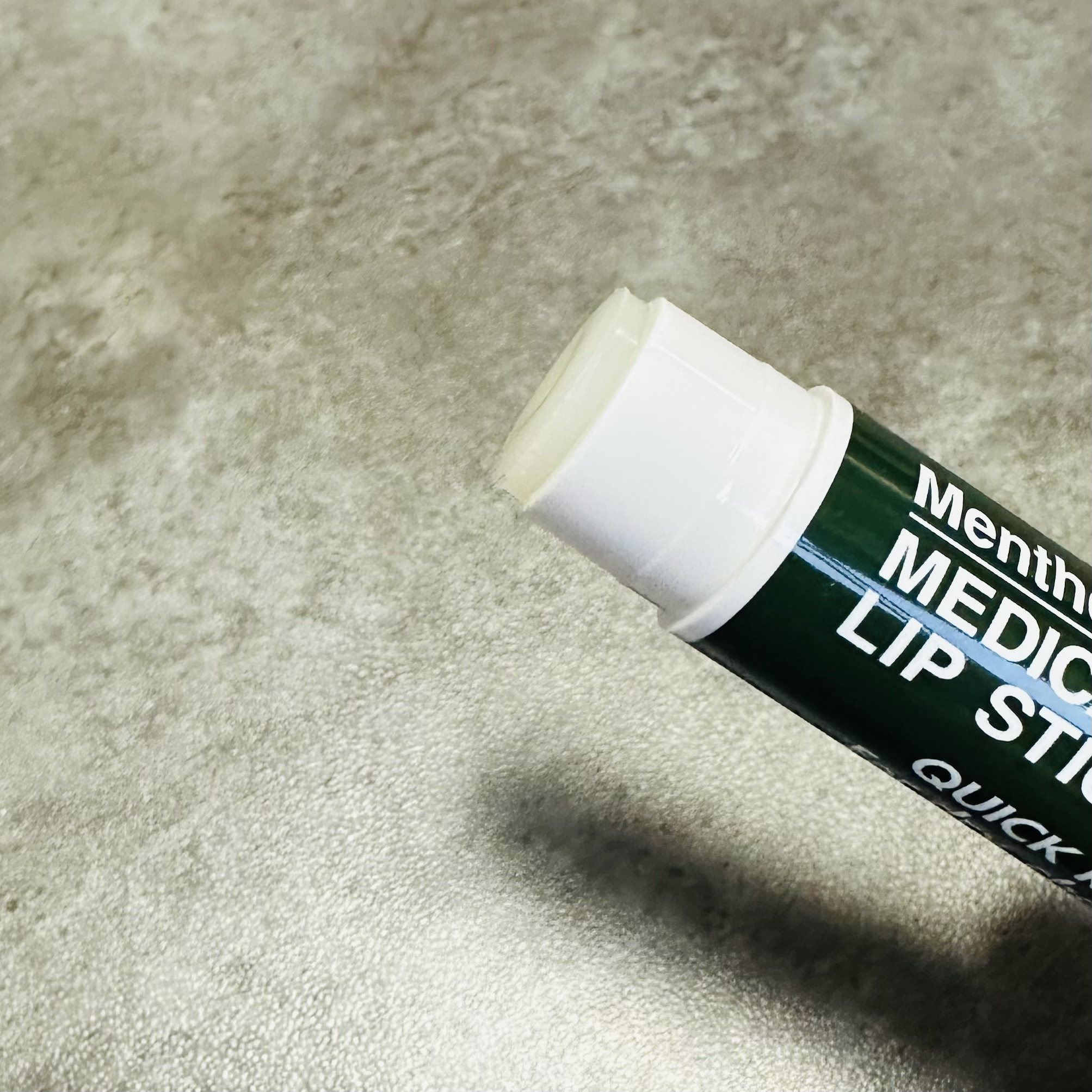 薬用リップスティックXD/メンソレータム/リップクリームを使ったクチコミ（2枚目）