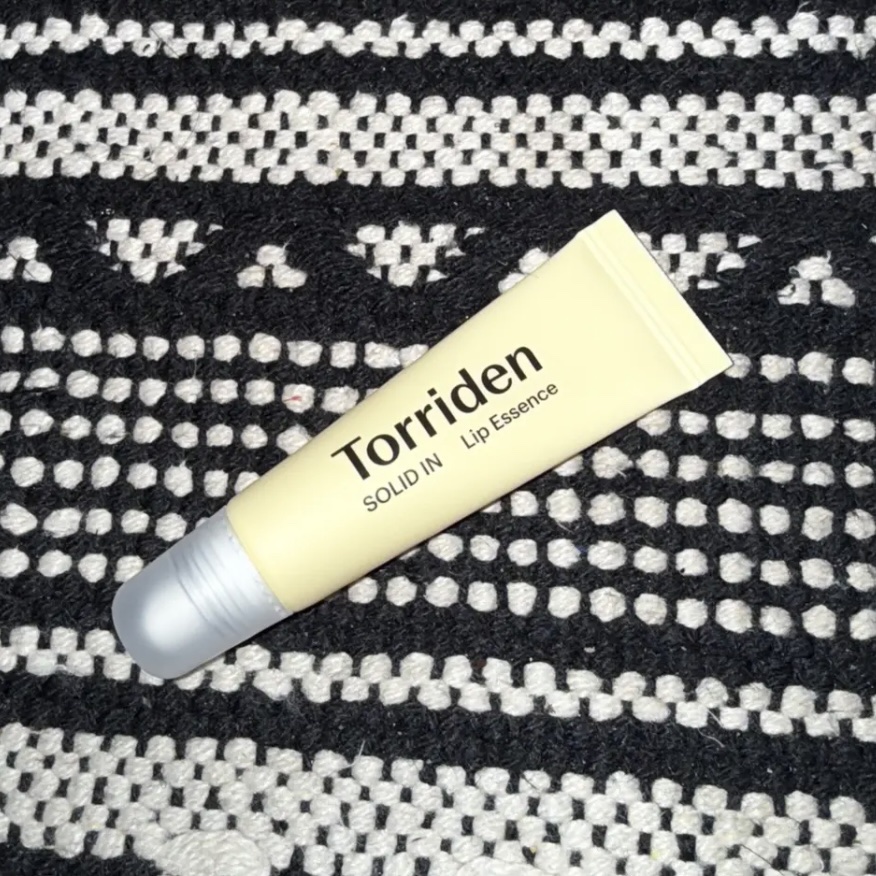 ソリッドイン リップエッセンス/Torriden/リップ美容液を使ったクチコミ（1枚目）