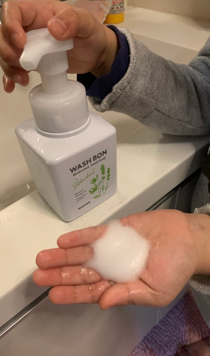ウォシュボン ハーバル薬用ハンドソープ/サラヤ/ハンドソープを使ったクチコミ(1枚目)