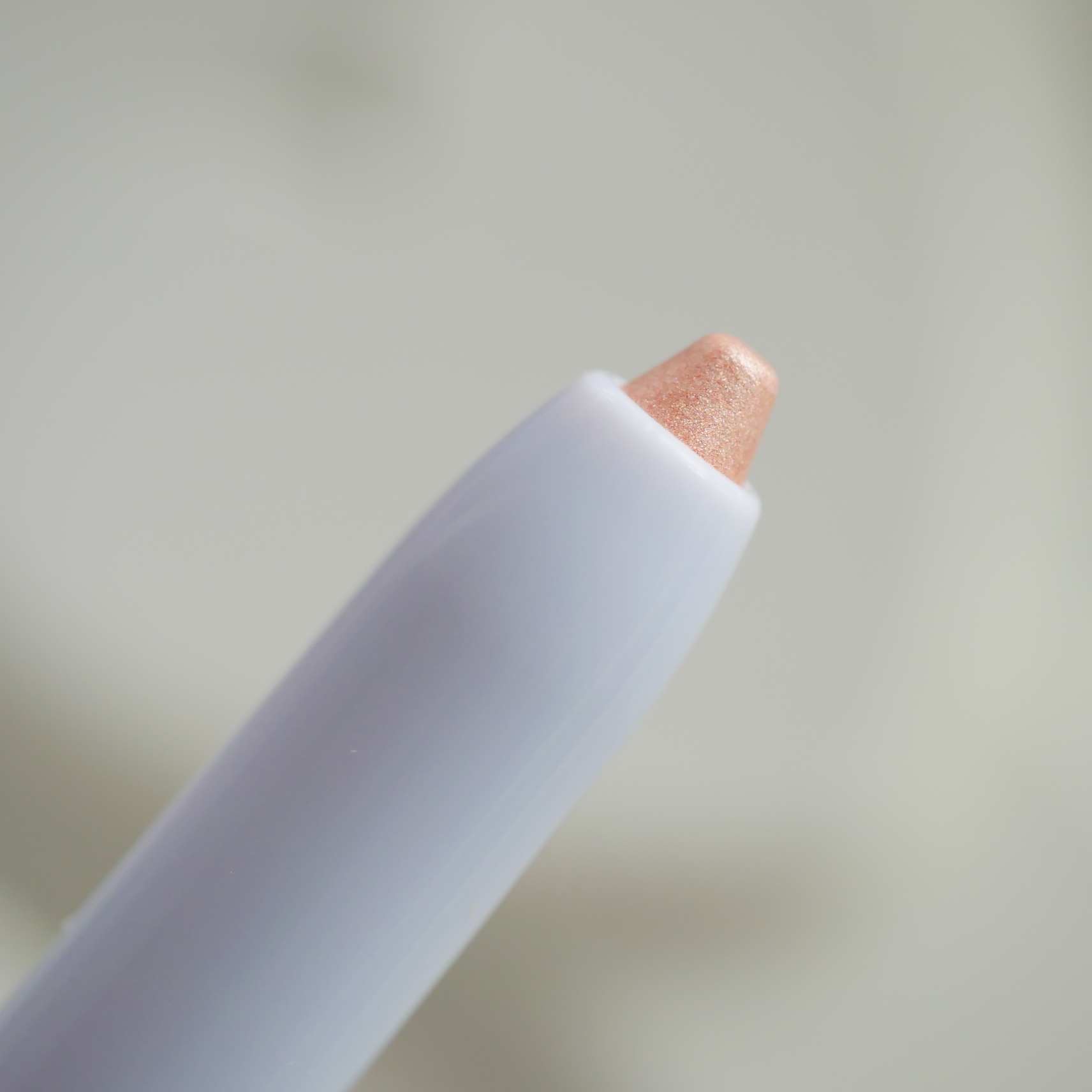 ミッシュブルーミン涙袋ダズリングデュオアイスティック #02 ハチミツミルフィーユ/ミッシュブルーミン/グリッターを使ったクチコミ（2枚目）