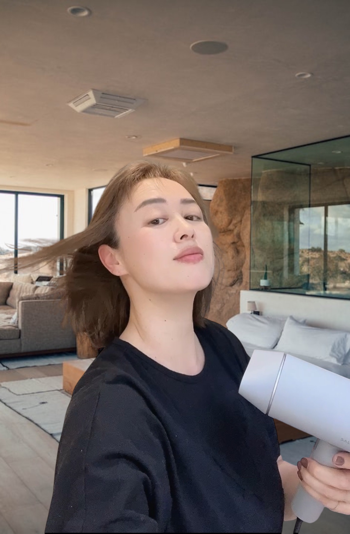 サロニア　エアトリートメントドライヤー​/SALONIA/ドライヤーを使ったクチコミ（3枚目）