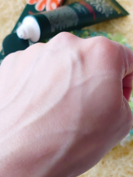グリーンコレックティングサンベース/BROOKESIA/日焼け止めクリームを使ったクチコミ(8枚目)