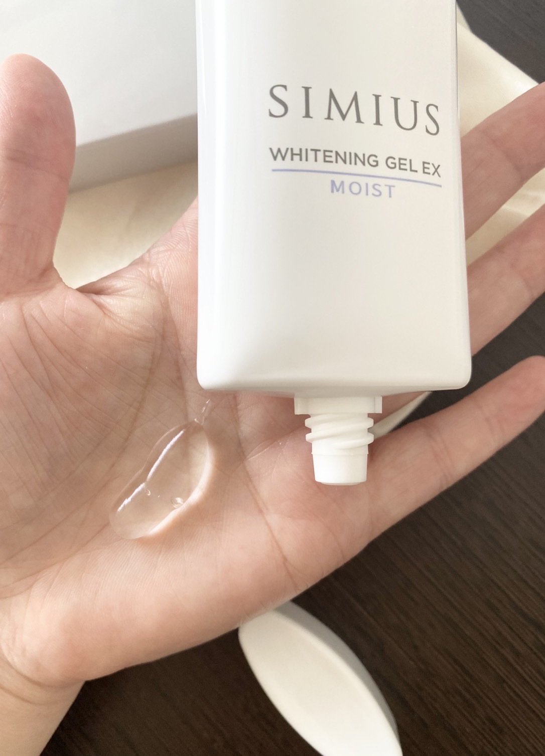 薬用ホワイトニングジェルEX モイスト（しっとり）/シミウス/オールインワン化粧品を使ったクチコミ（3枚目）
