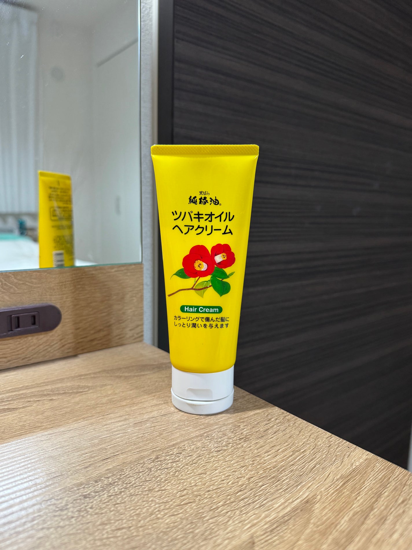 ツバキオイルヘアクリーム/黒ばら純椿油/ヘアワックス・クリームを使ったクチコミ(1枚目)