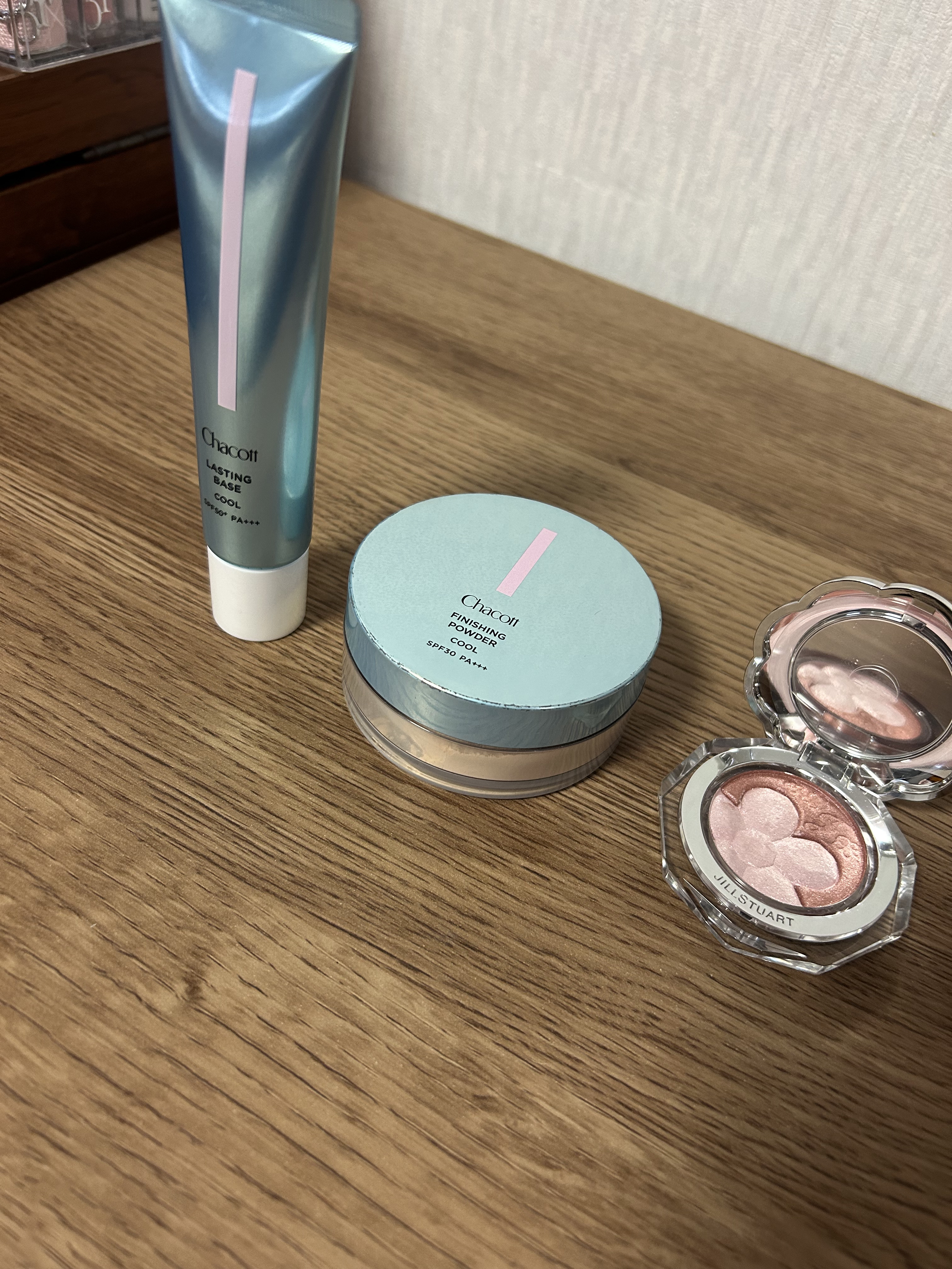 ラスティングベース クール/チャコット・コスメティクス/化粧下地を使ったクチコミ（2枚目）