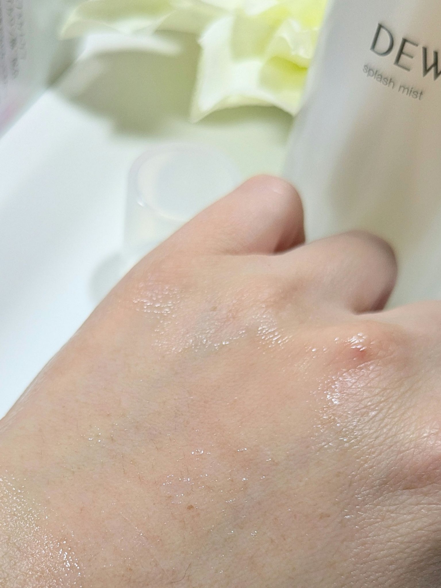スプラッシュミスト/DEW/ミスト状化粧水を使ったクチコミ（2枚目）