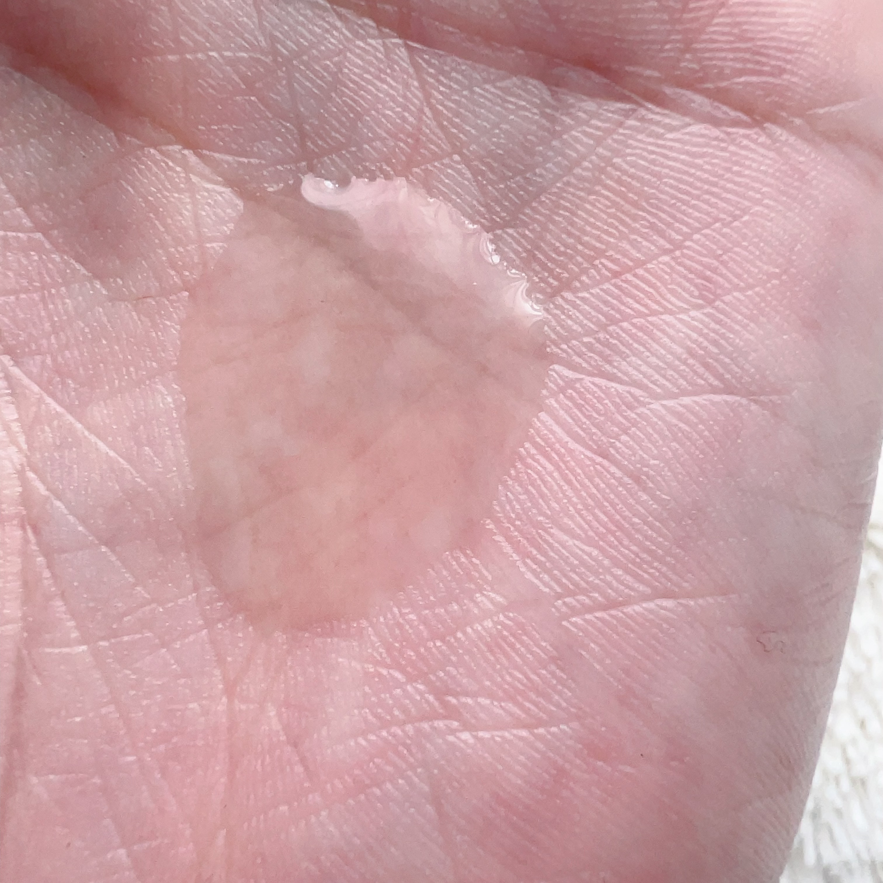 フコイダンサテンエッセンストナー/ONUL31/化粧水を使ったクチコミ（3枚目）