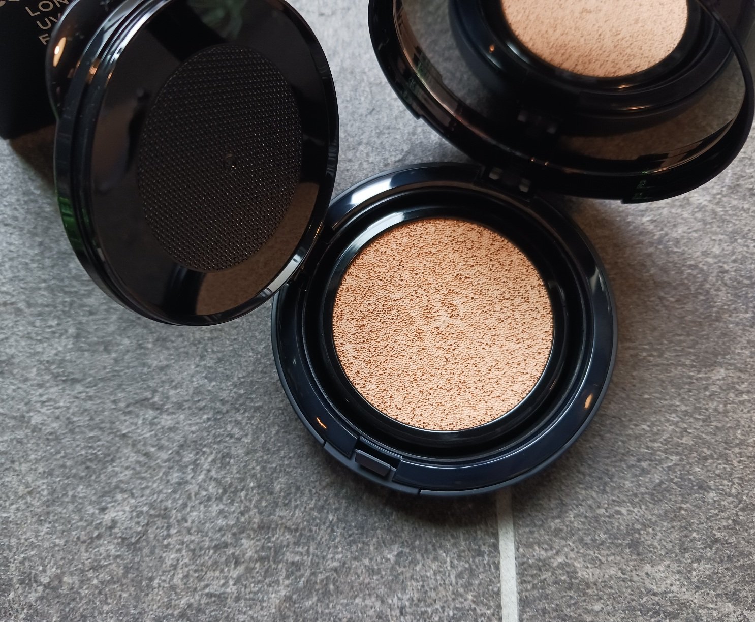 レブロン カラーステイ ロングウェア UV クッション ファンデーション/REVLON/クッションファンデーションを使ったクチコミ（2枚目）