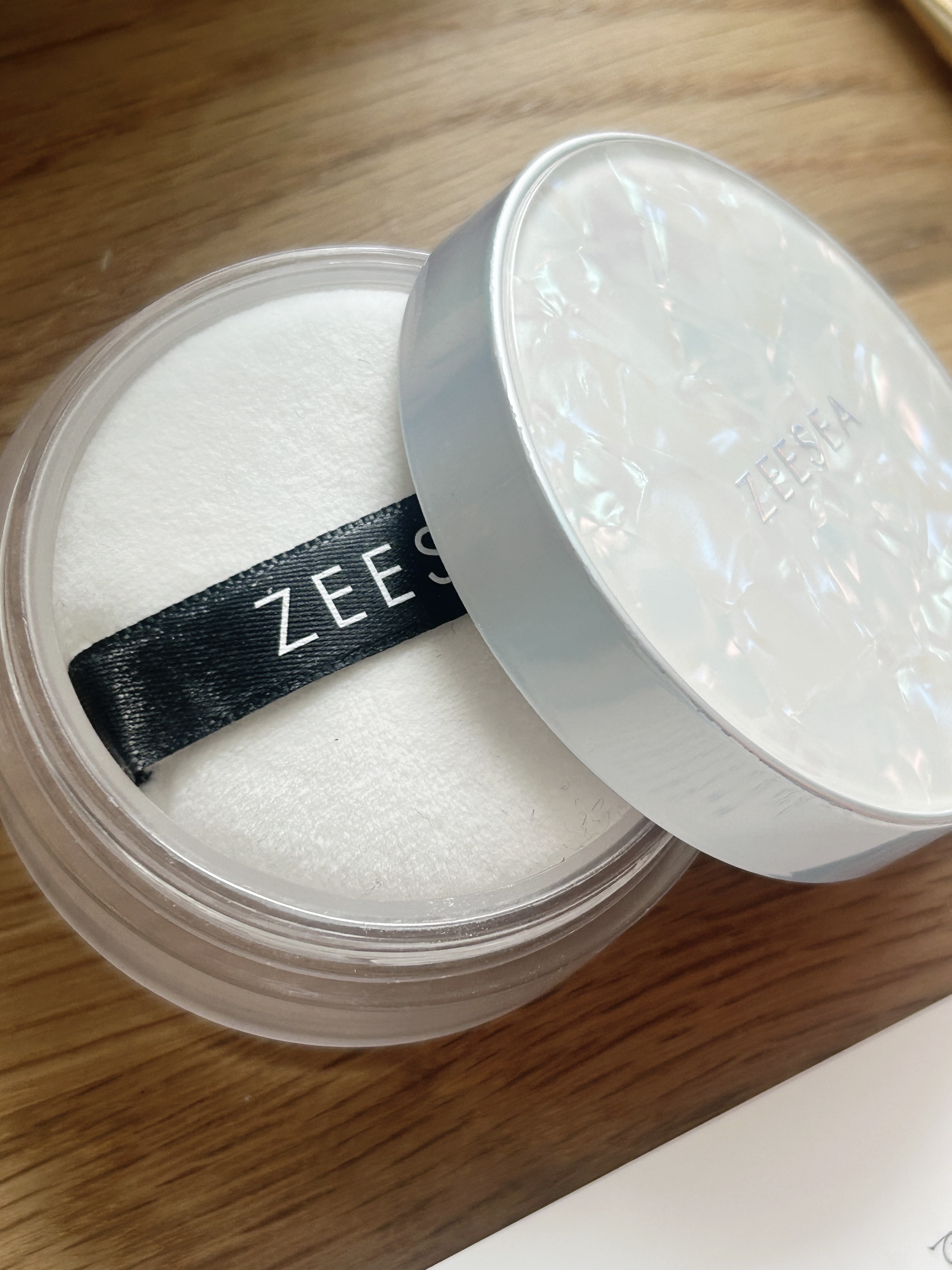 ZEESEA 「ゼロ」粉感皮脂コントロールルースパウダー/ZEESEA/ルースパウダーを使ったクチコミ（3枚目）