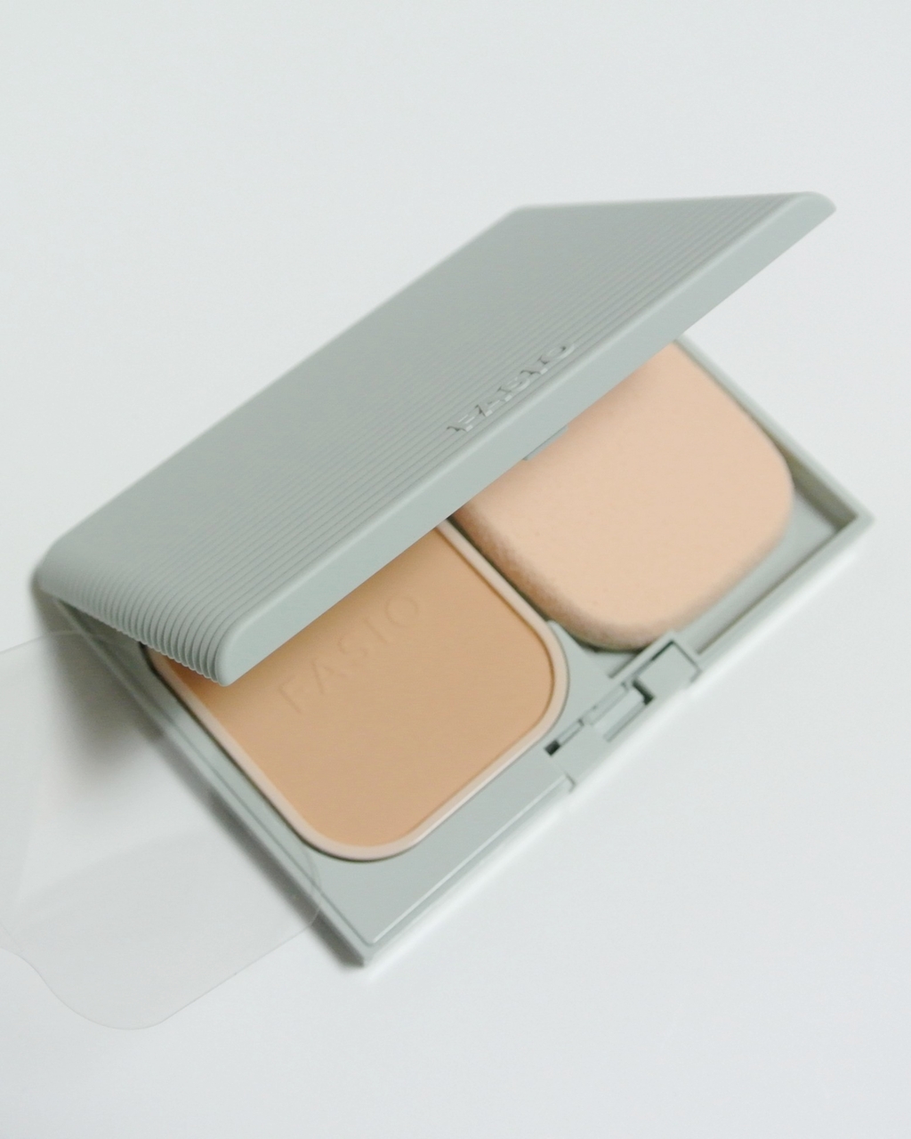 ヒトヌリカバー 耐久ファンデーション/FASIO/パウダーファンデーションを使ったクチコミ（1枚目）