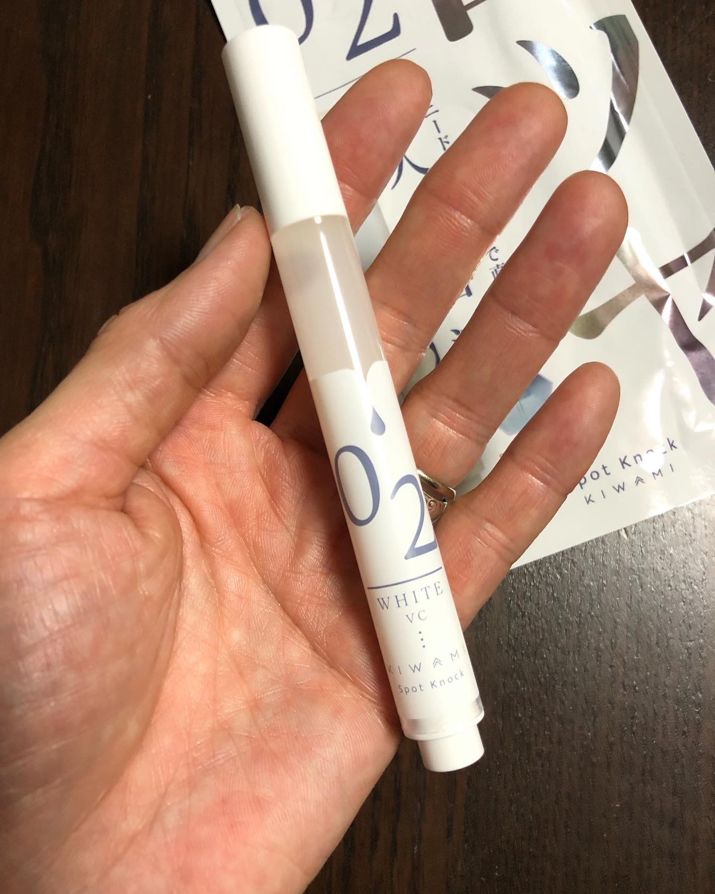 スポットノック WHITE/KIWAMI/美容液を使ったクチコミ（2枚目）